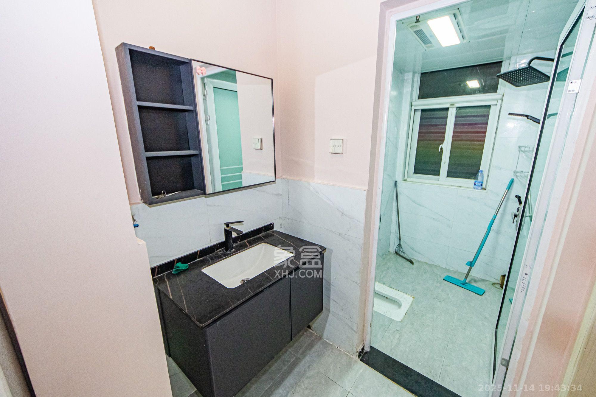 北辰三角洲C2区 3室1厅2卫 3800.0元/月 北辰三角洲C2区 3室1厅2卫 3800.0元/月室内图