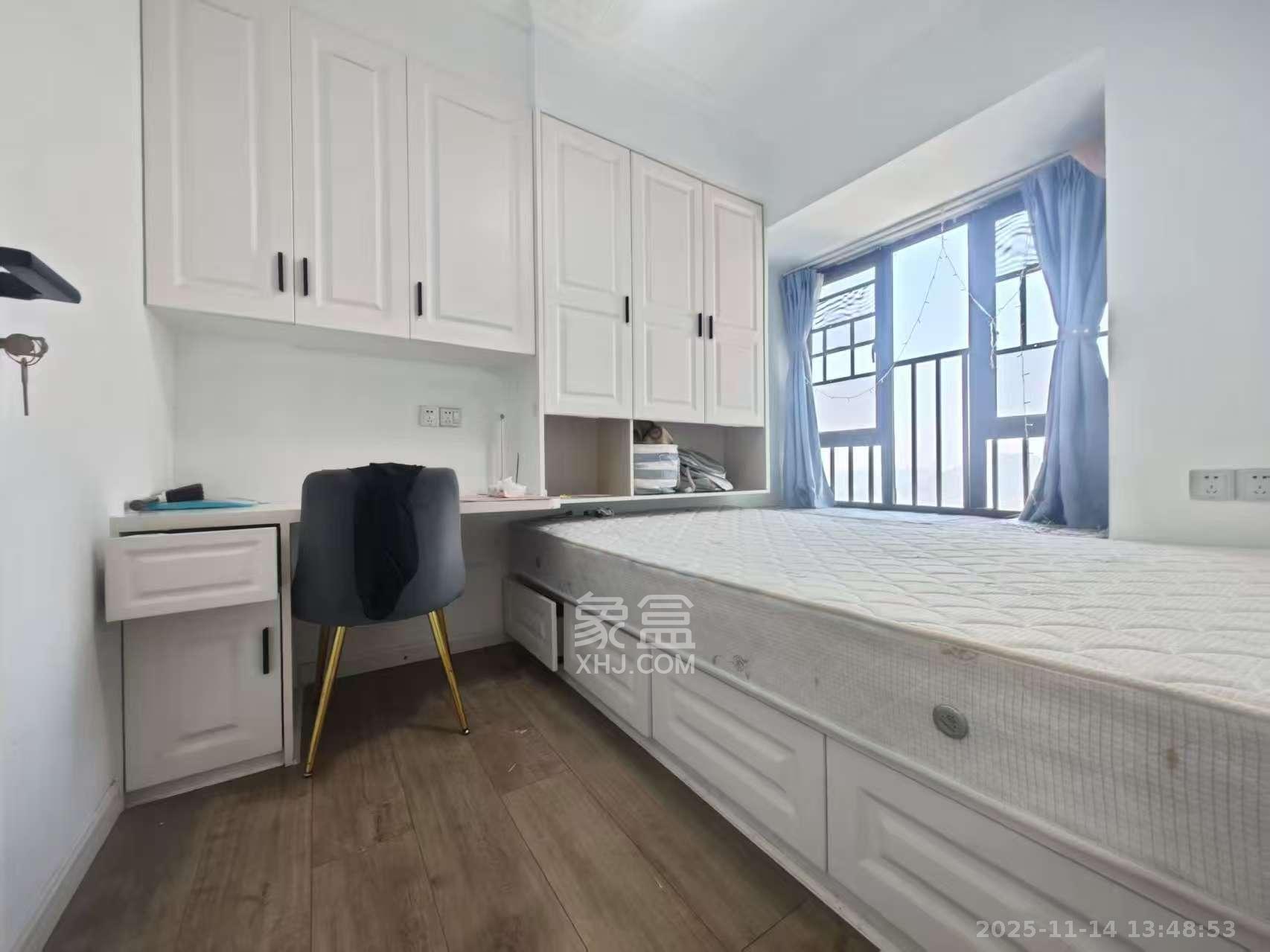 南山十里天池  3室2厅1卫    2200.0元/月室内图