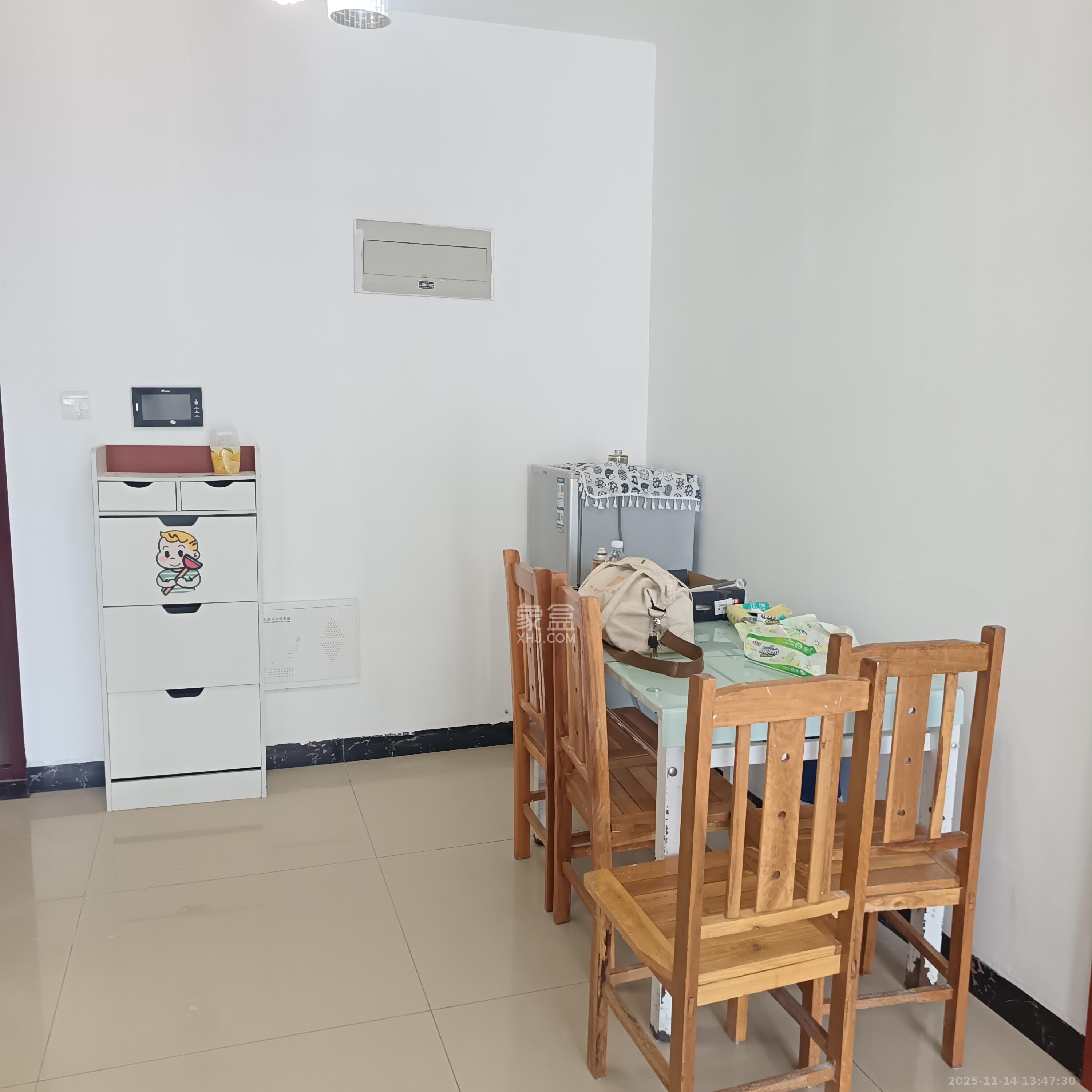 中国铁建国际城二期  1室0厅0卫    1550.0元/月室内图