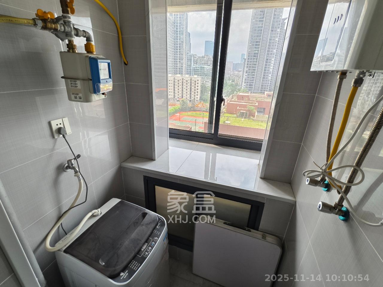 天健城  1室0厅1卫    2200.0元/月室内图