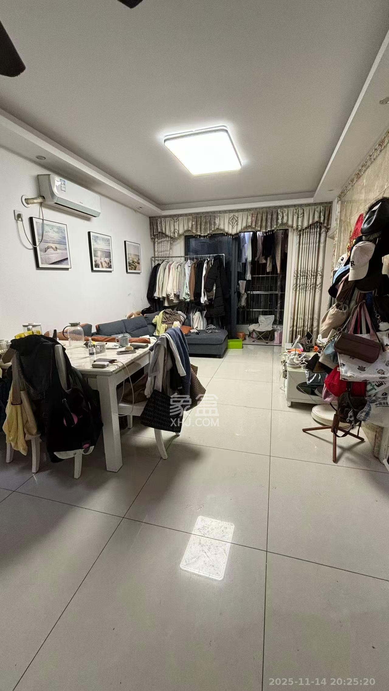 叠彩兰亭  3室2厅1卫    750.0元/月室内图