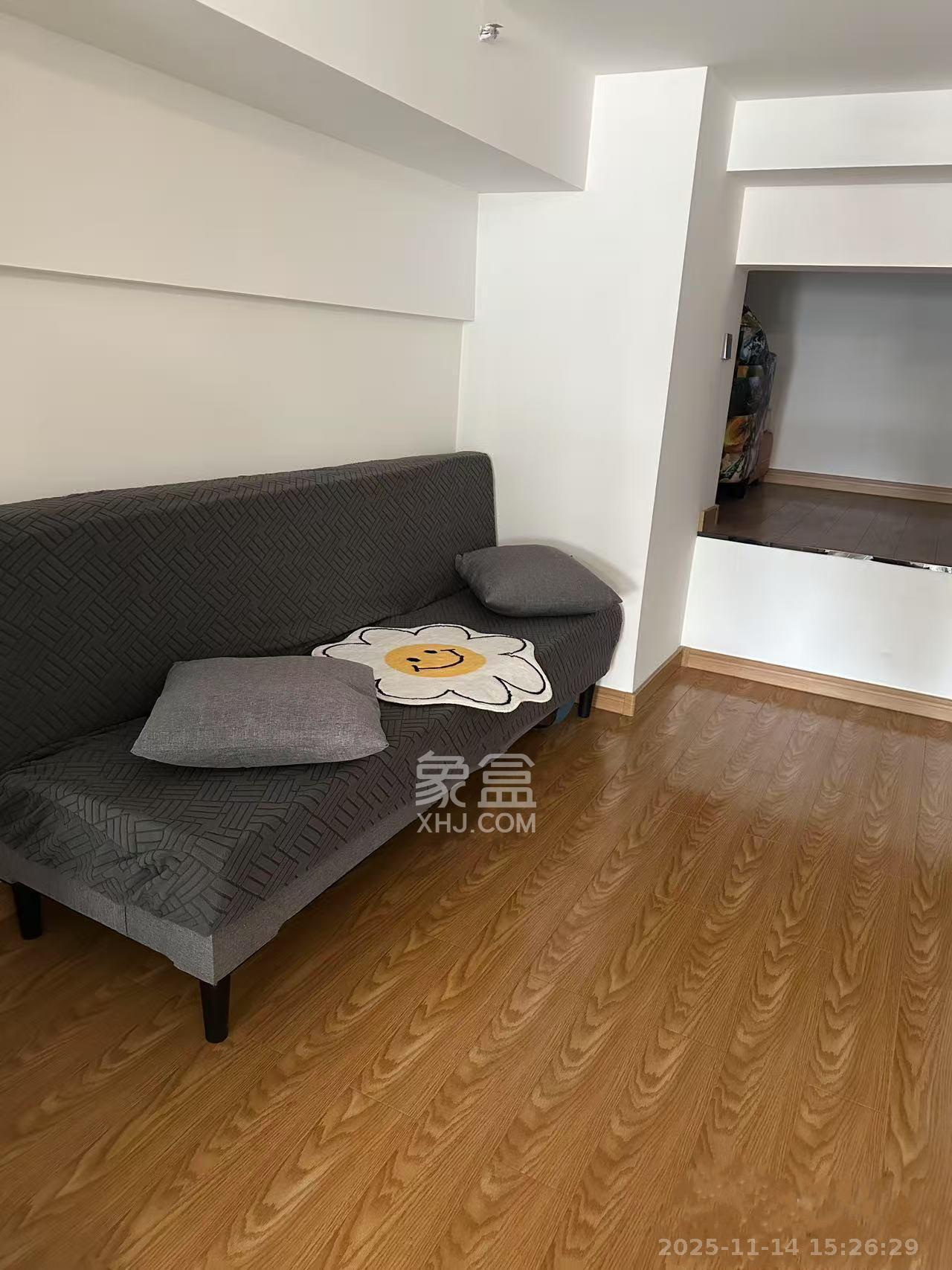 阳光城檀悦  2室1厅1卫    2200.0元/月室内图