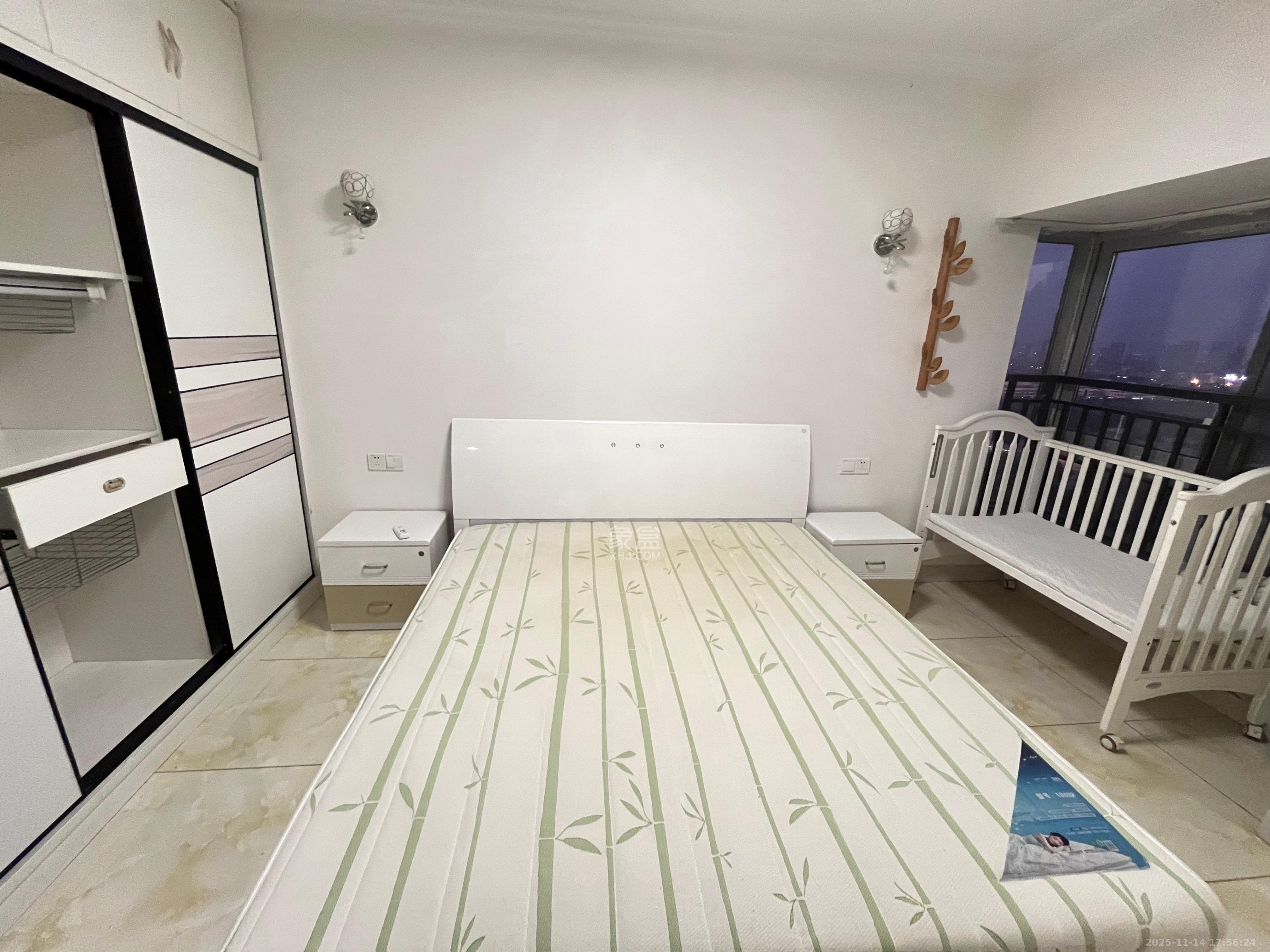 钱隆世家  1室0厅0卫    2000.0元/月室内图