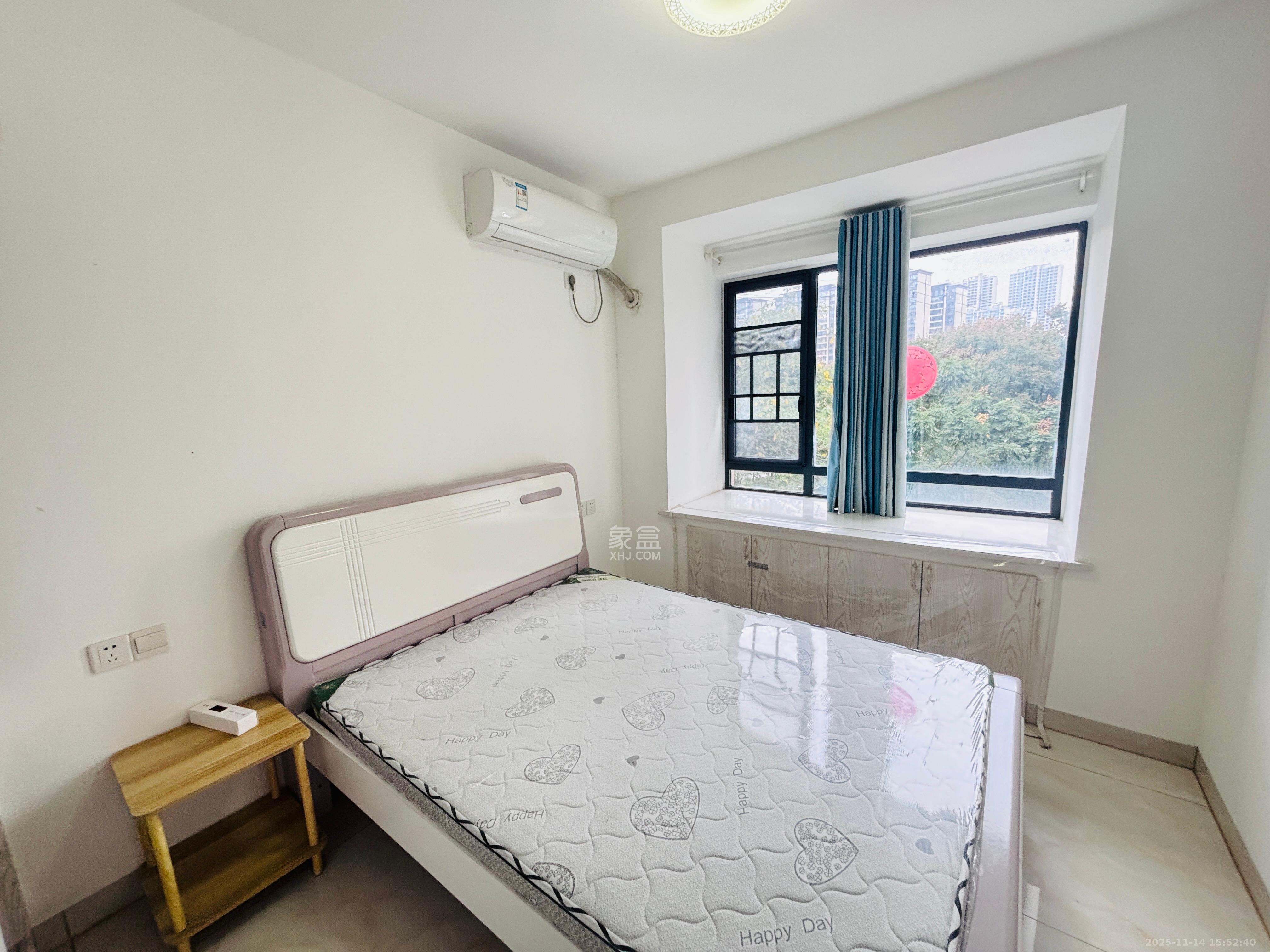 莲香园 2室1厅1卫 1800.0元/月 莲香园 2室1厅1卫 1800.0元/月室内图