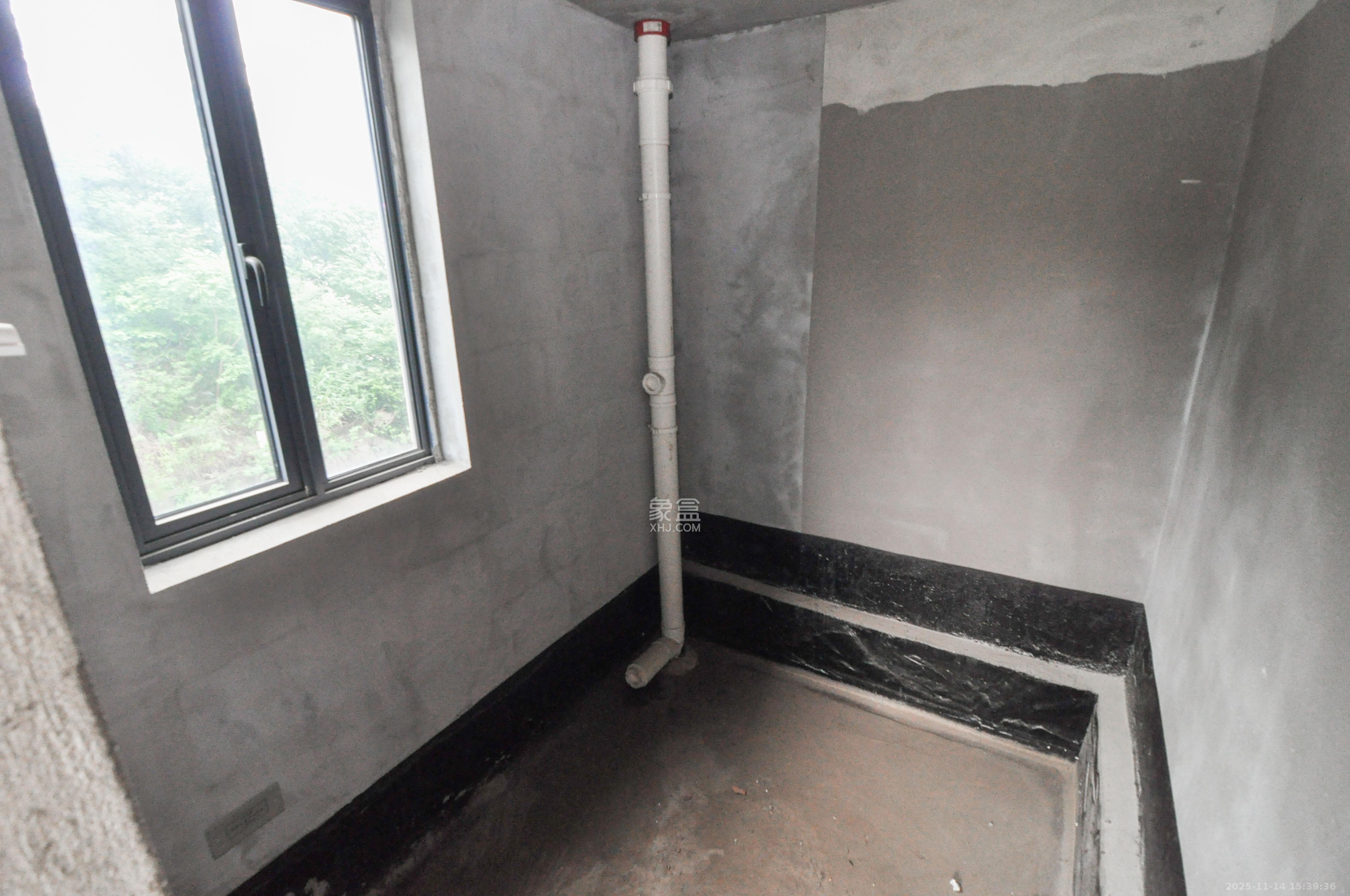 璞悦府  4室2厅2卫    146.0万其他