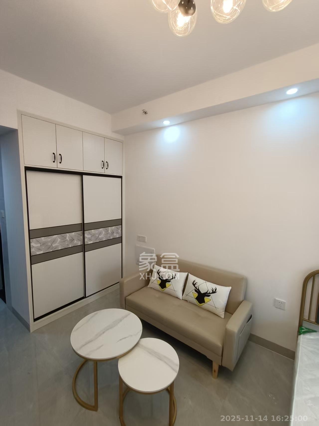 金地铂悦  1室0厅0卫    1100.0元/月室内图