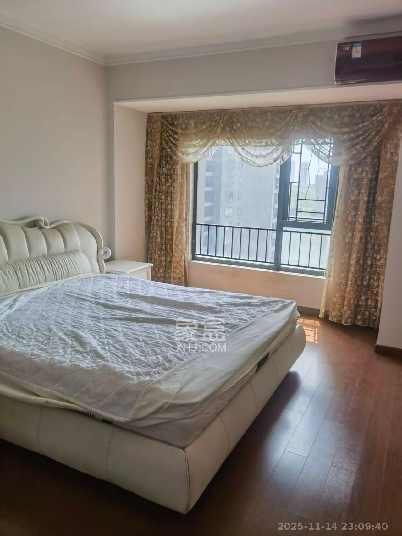 万科金域华府一期 3室2厅2卫 3300.0元/月 万科金域华府一期 3室2厅2卫 3300.0元/月室内图