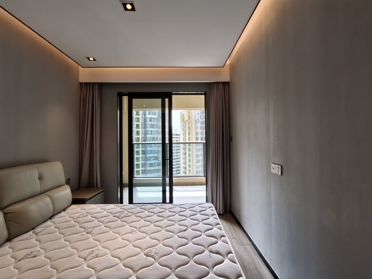 融创海口一号 4室2厅2卫 6000.0元/月 融创海口一号 4室2厅2卫 6000.0元/月室内图