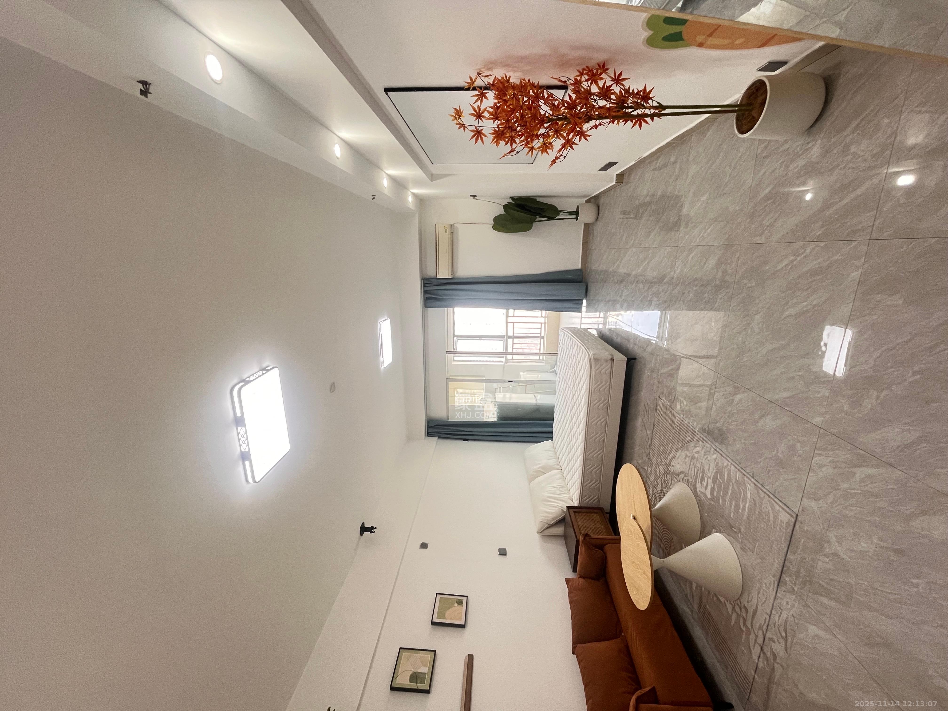 上城金都 1室1厅1卫 2200.0元/月 上城金都 1室1厅1卫 2200.0元/月室内图