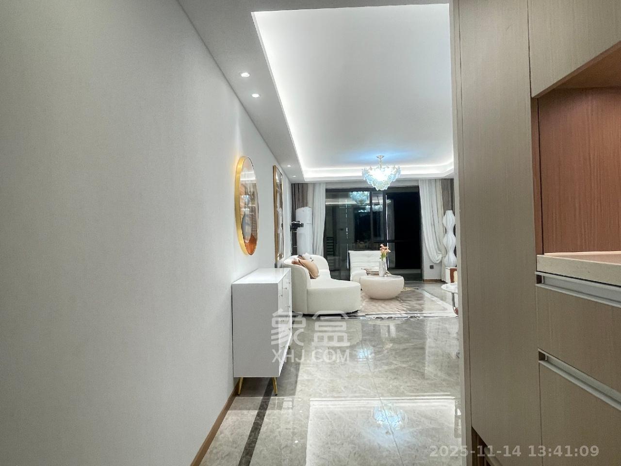 旭辉国悦府 4室2厅2卫 5000.0元/月 旭辉国悦府 4室2厅2卫 5000.0元/月室内图