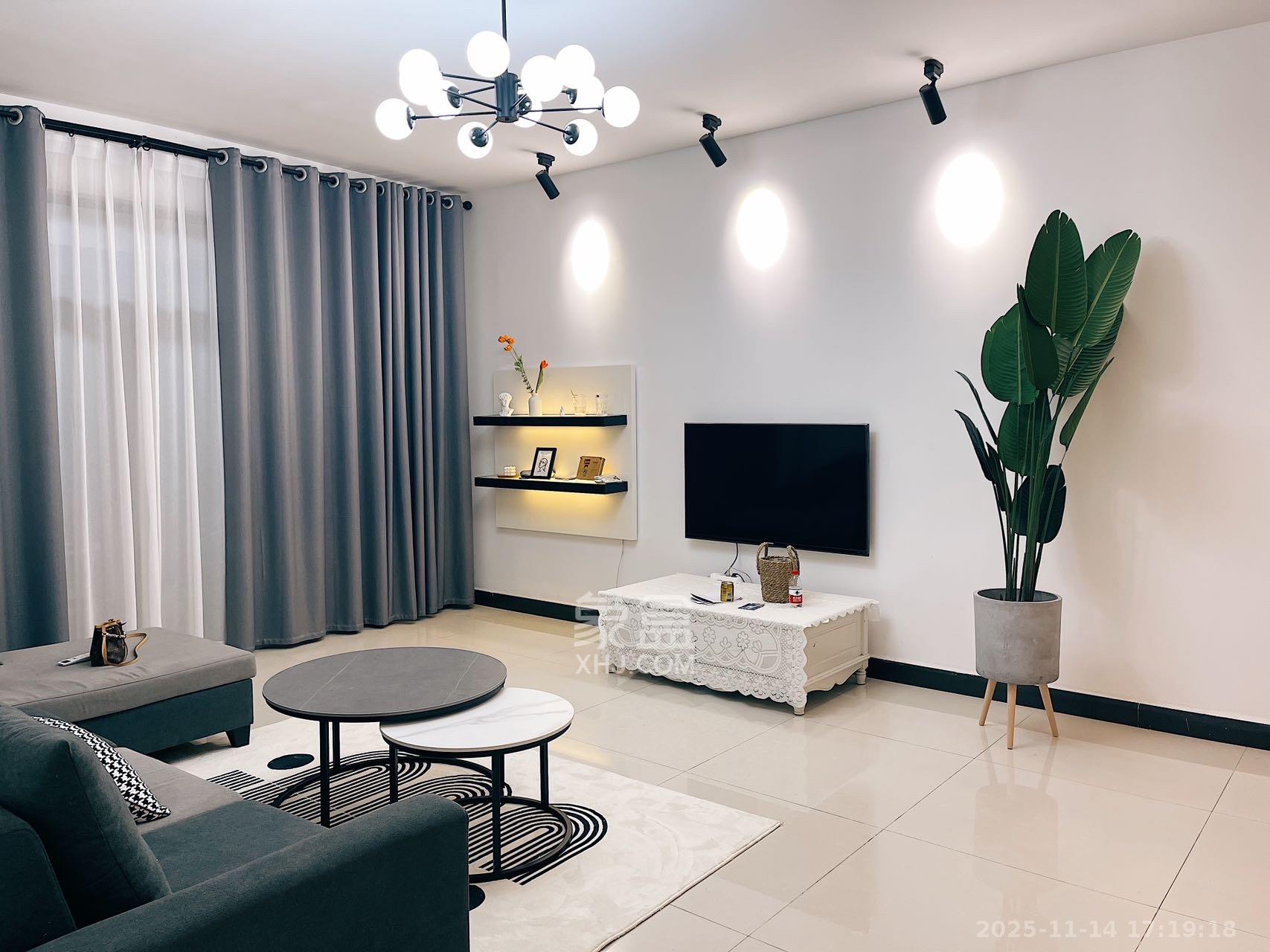 金域南外滩（望江佳园）  3室2厅2卫    4500.0元/月室内图