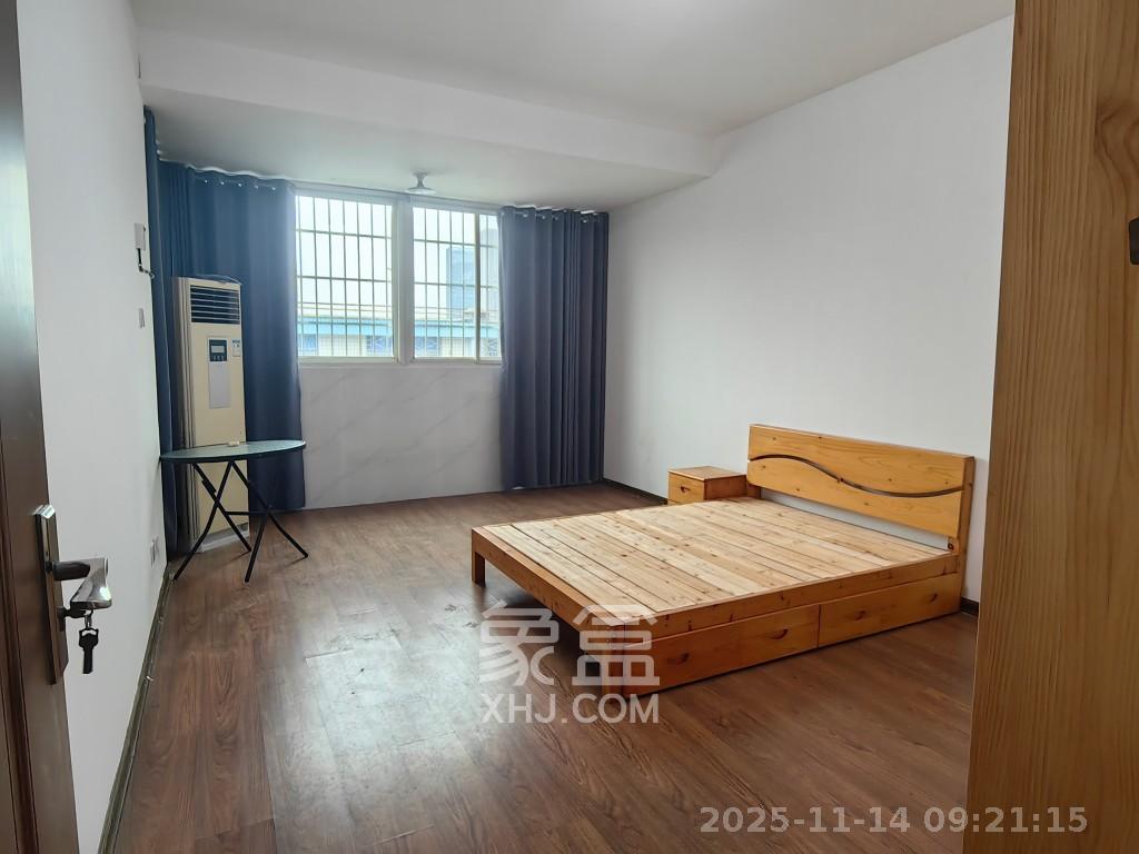 欣胜园 2室2厅1卫 1400.0元/月 欣胜园 2室2厅1卫 1400.0元/月室内图