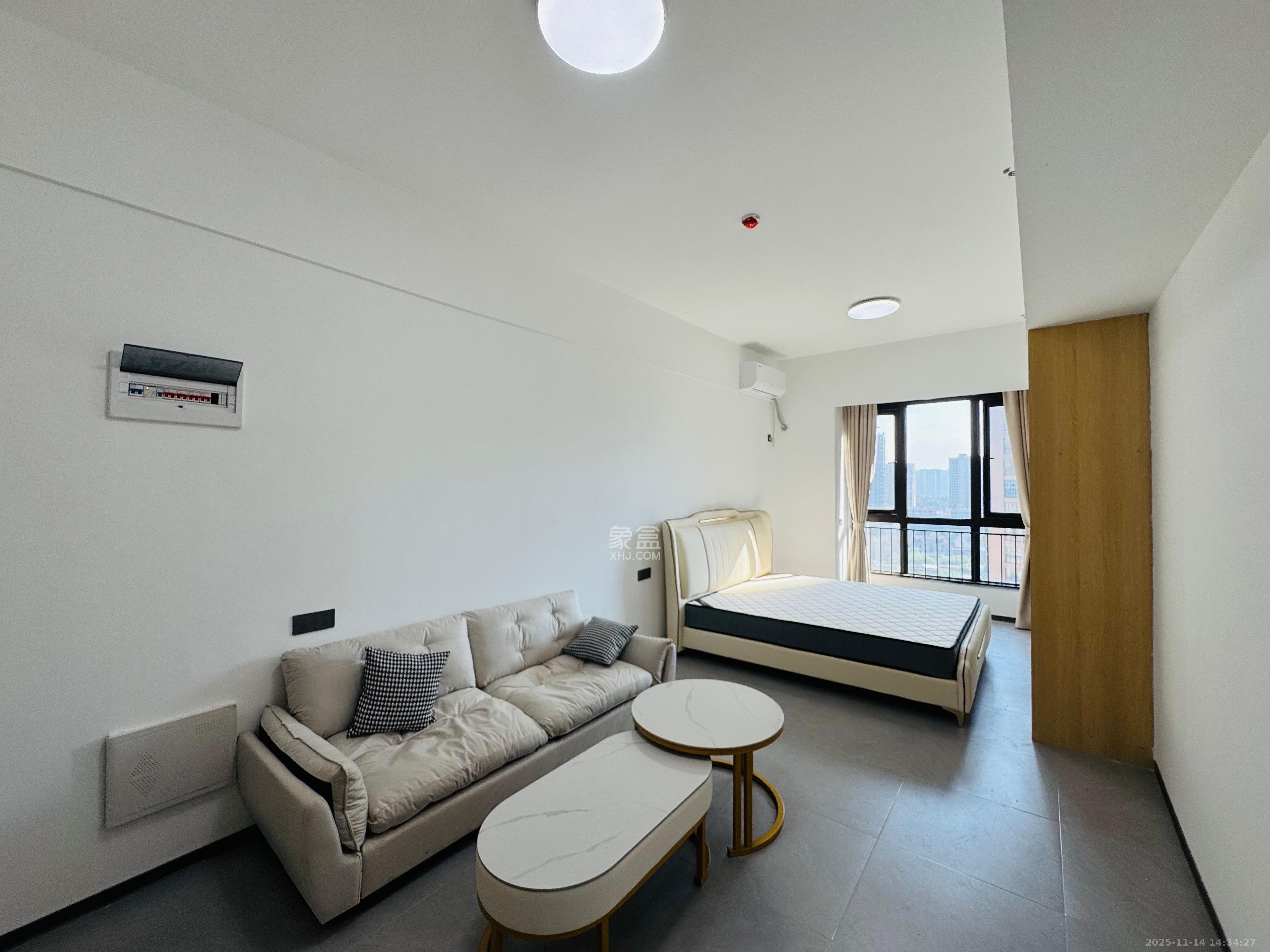 新力铂园(江山云著) 1室1厅1卫 1600.0元/月 新力铂园(江山云著) 1室1厅1卫 1600.0元/月室内图