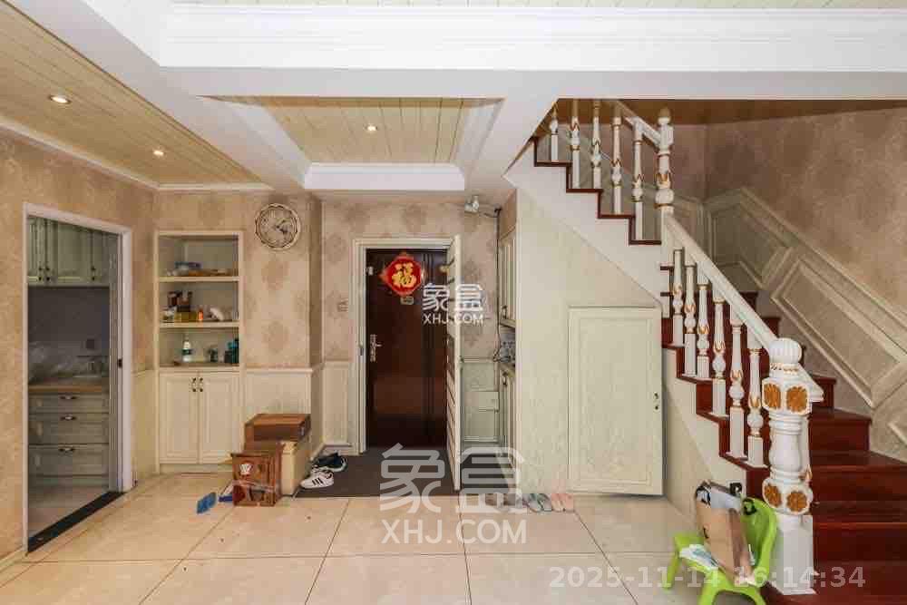 保利麓谷林语F区  3室2厅1卫    3500.0元/月室内图