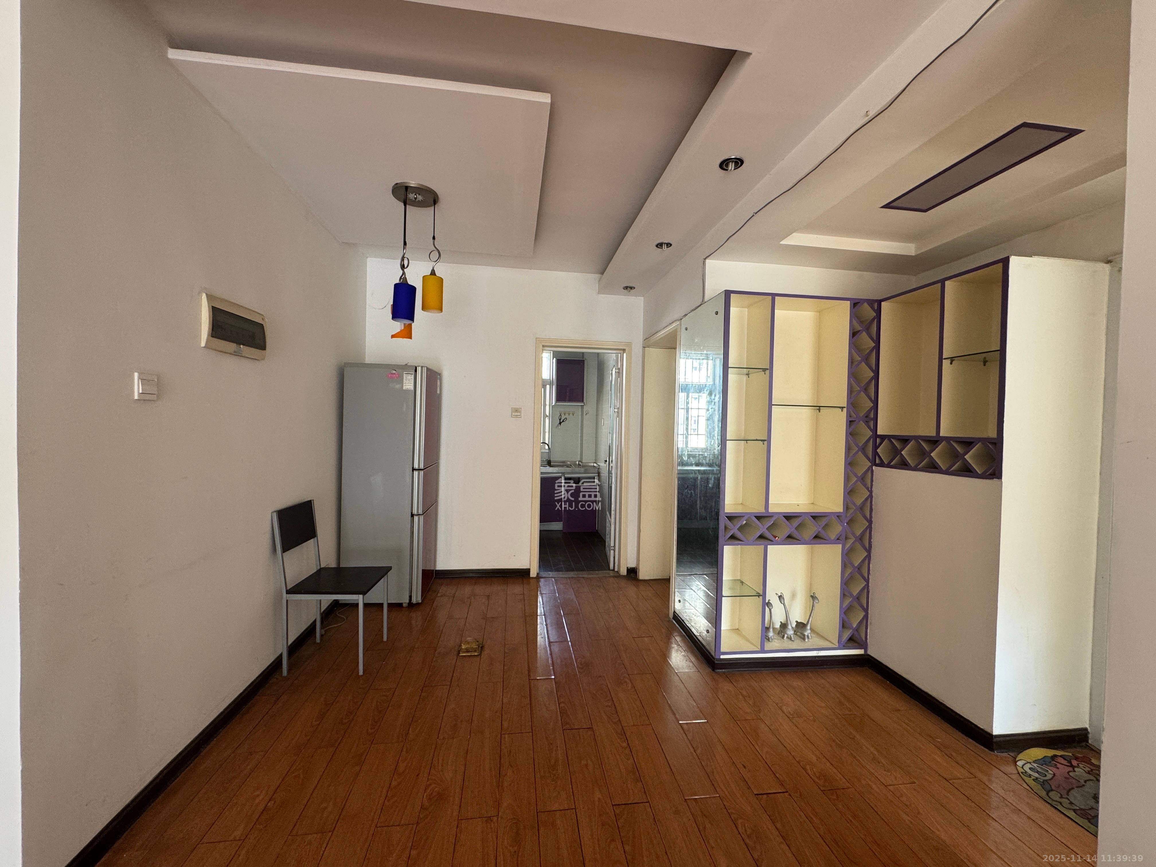 湘瑞家园  2室1厅1卫    1200.0元/月室内图