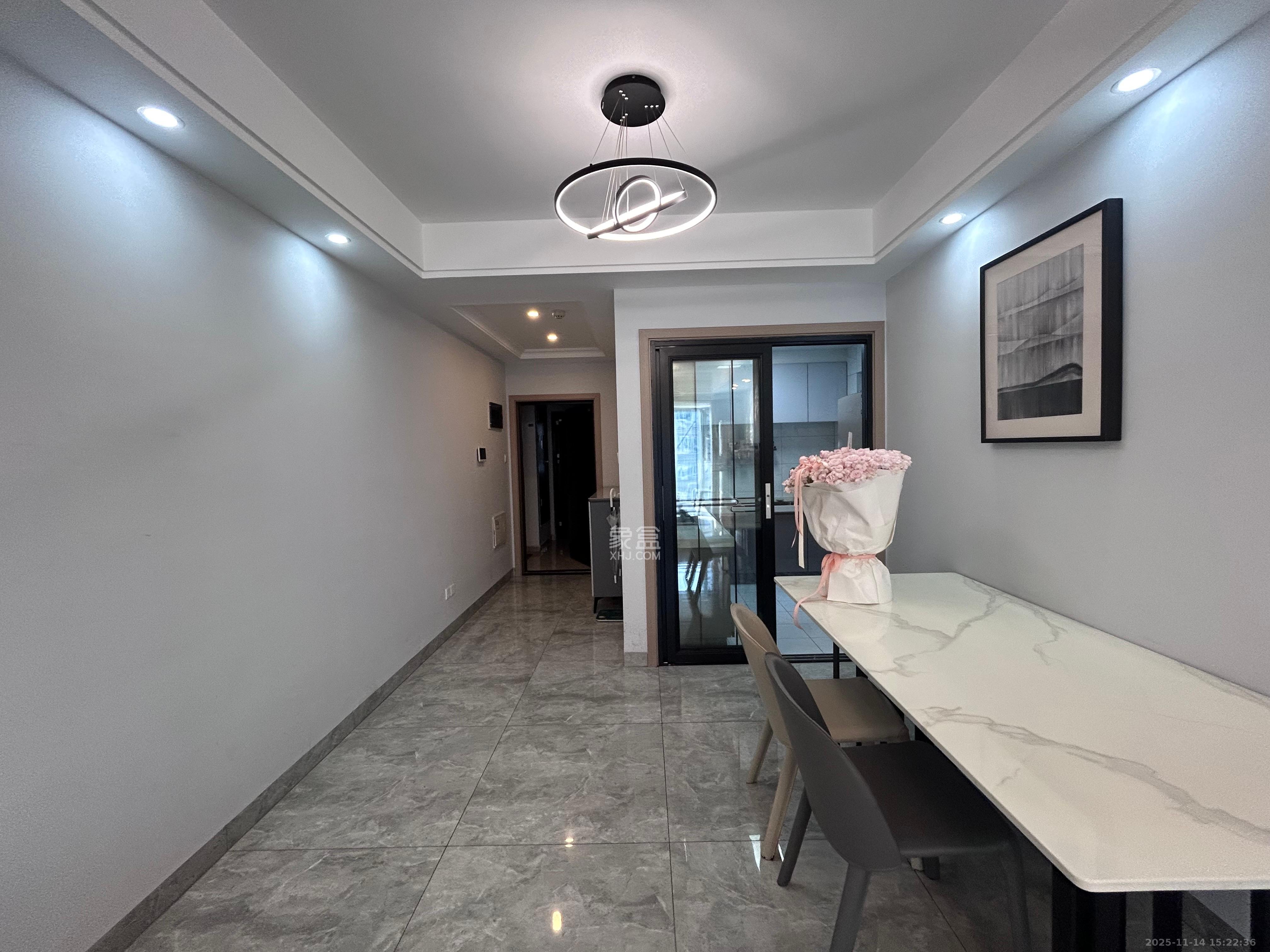 保利天禧D区  3室2厅2卫    3900.0元/月室内图