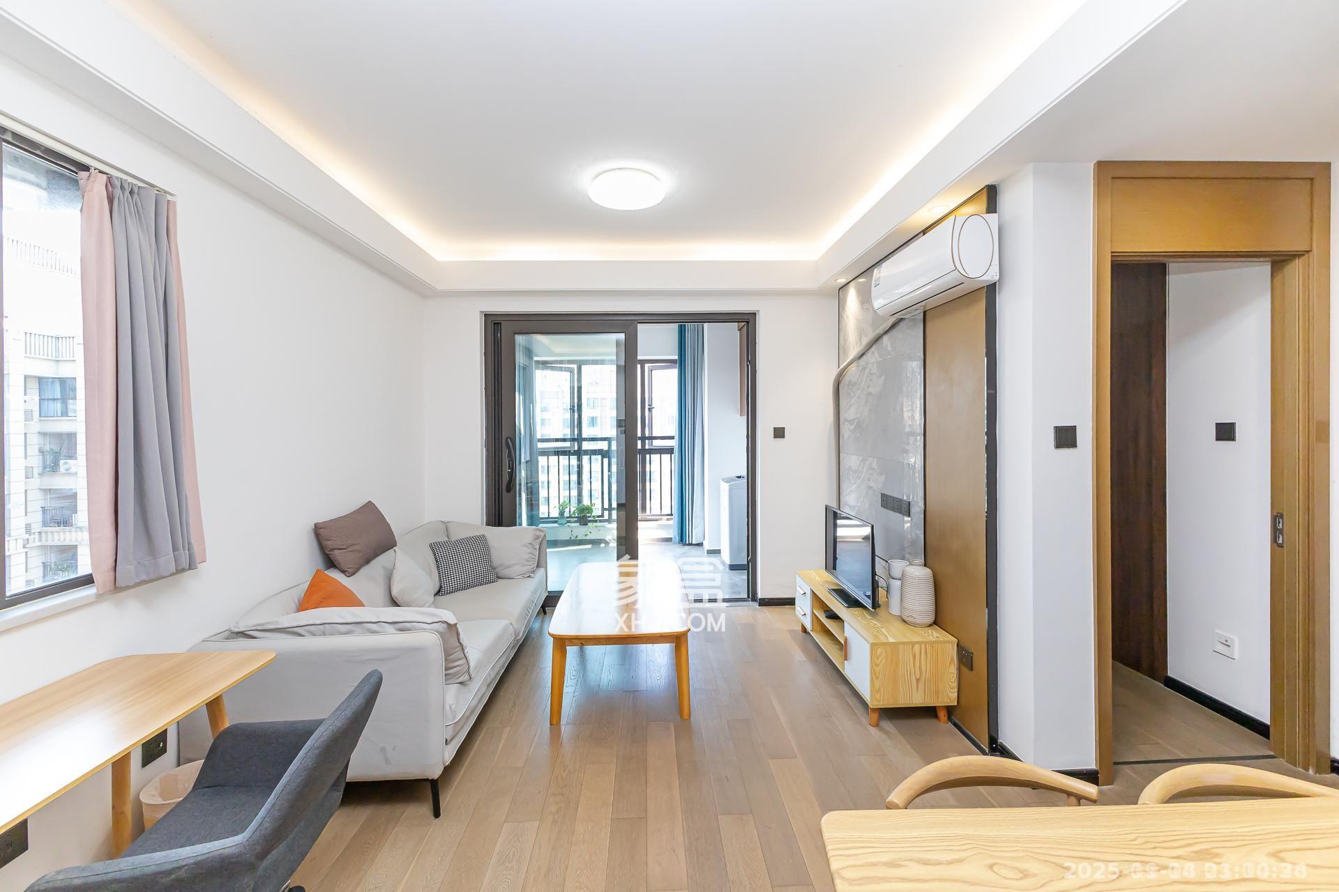 润和滨江府  1室1厅1卫    1800.0元/月