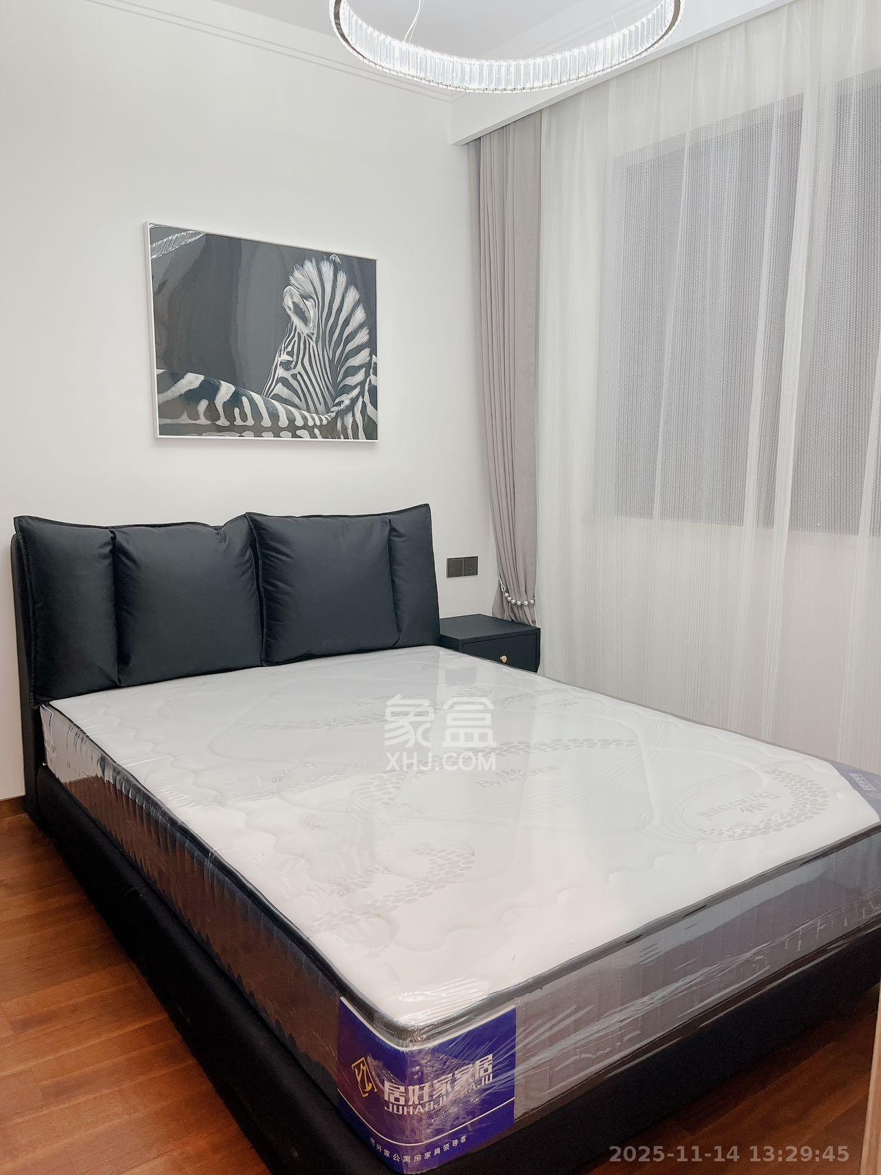 旭辉雨花郡  4室2厅2卫    5500.0元/月室内图