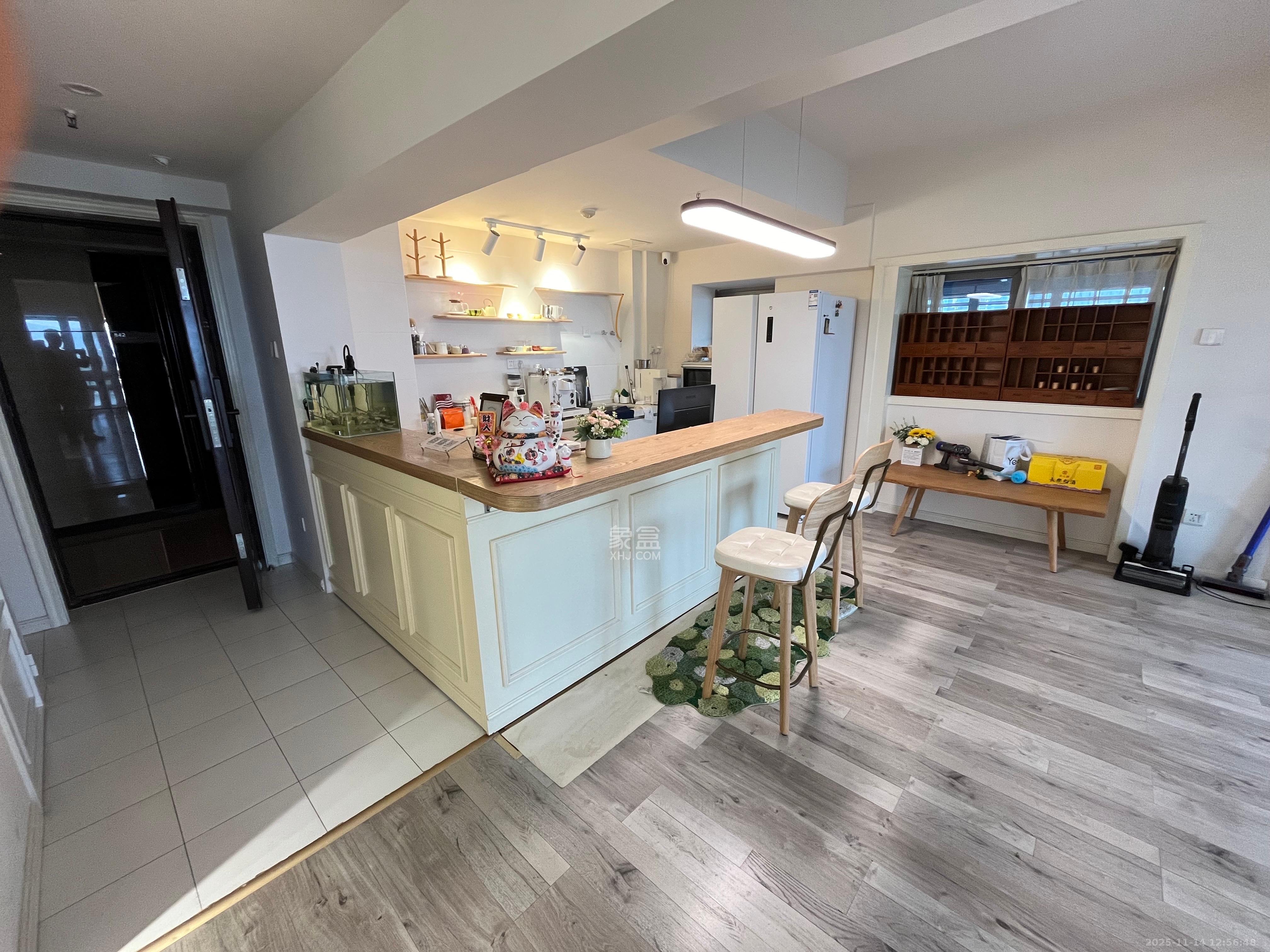 保利国际广场 1室2厅1卫 4500.0元/月 保利国际广场 1室2厅1卫 4500.0元/月室内图