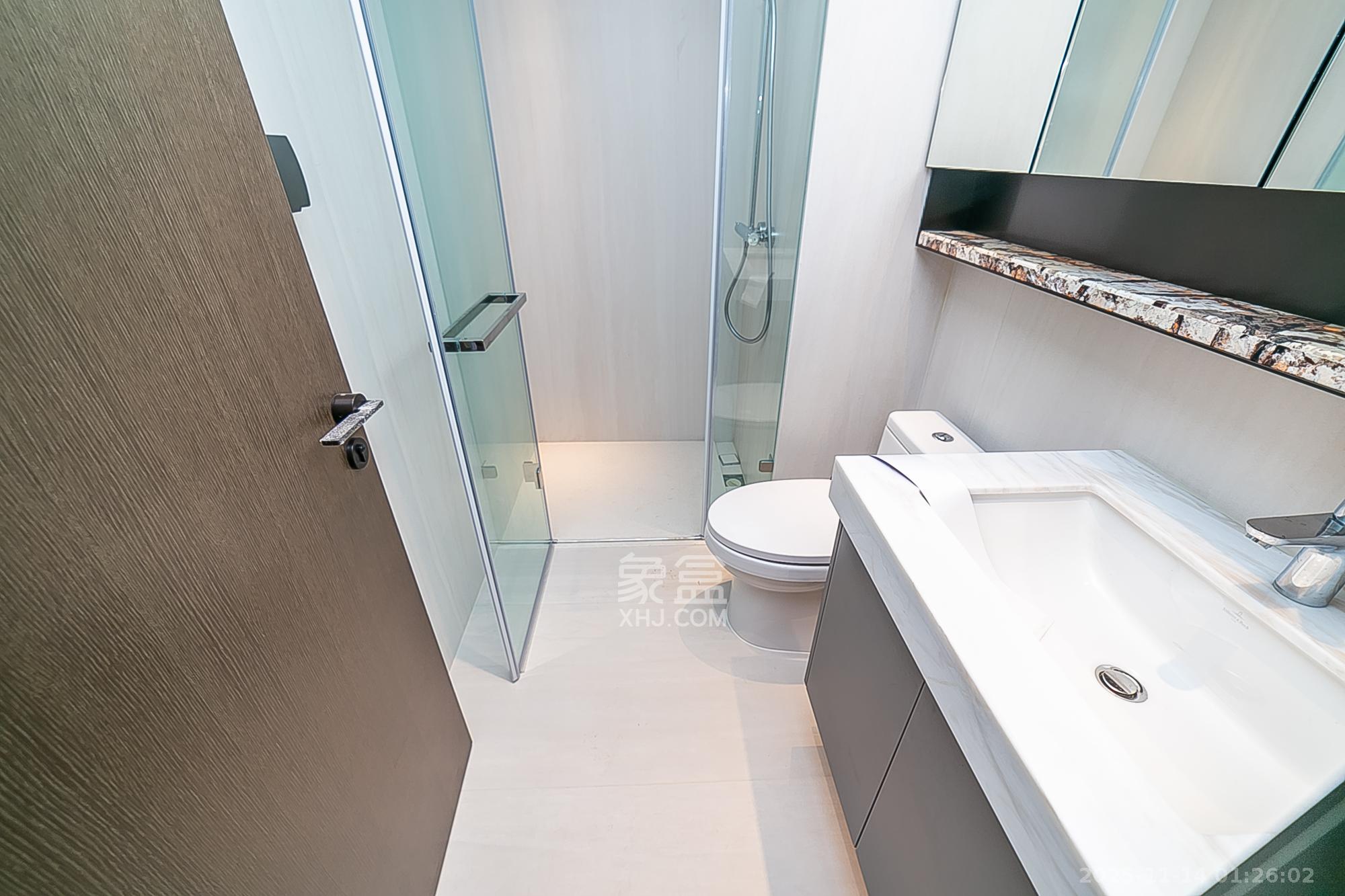 中海阅湘台  4室2厅3卫    480.0万卫生间