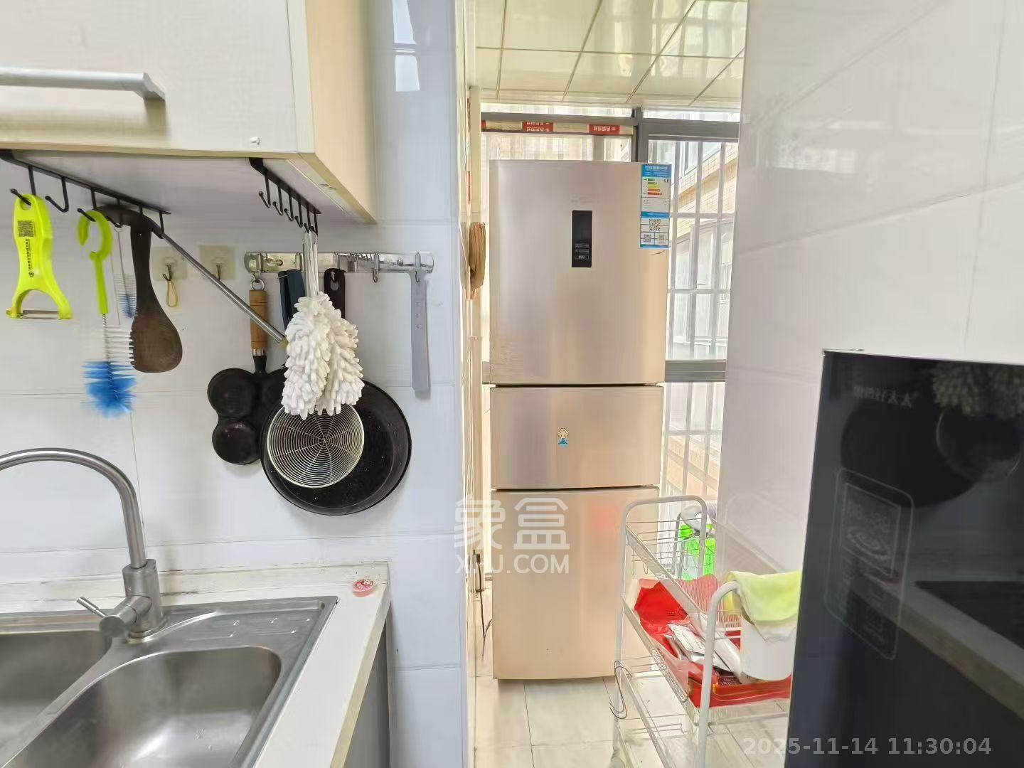 方略城市广场  3室2厅1卫    1950.0元/月室内图