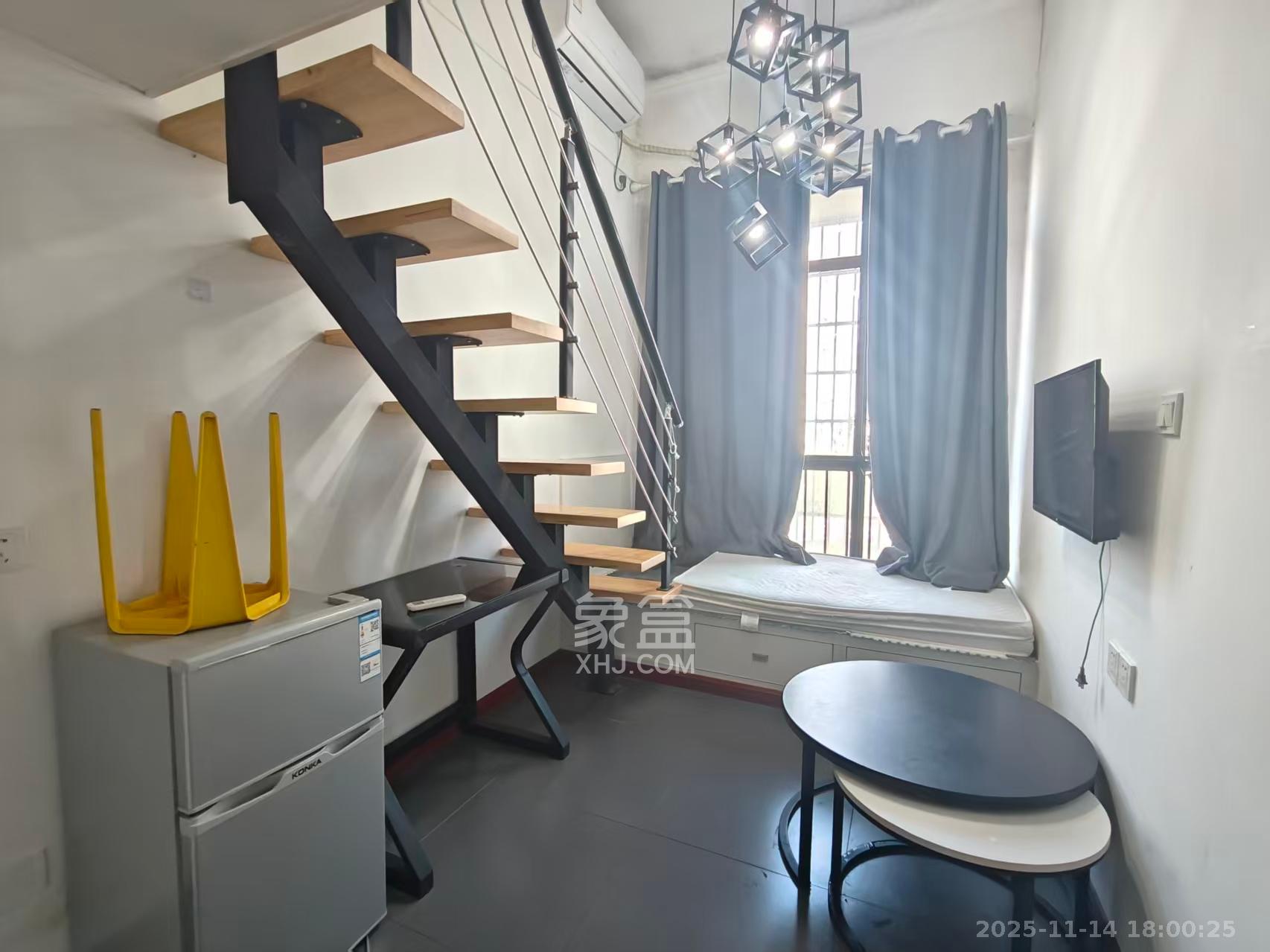 叠彩兰亭  1室0厅0卫    1000.0元/月