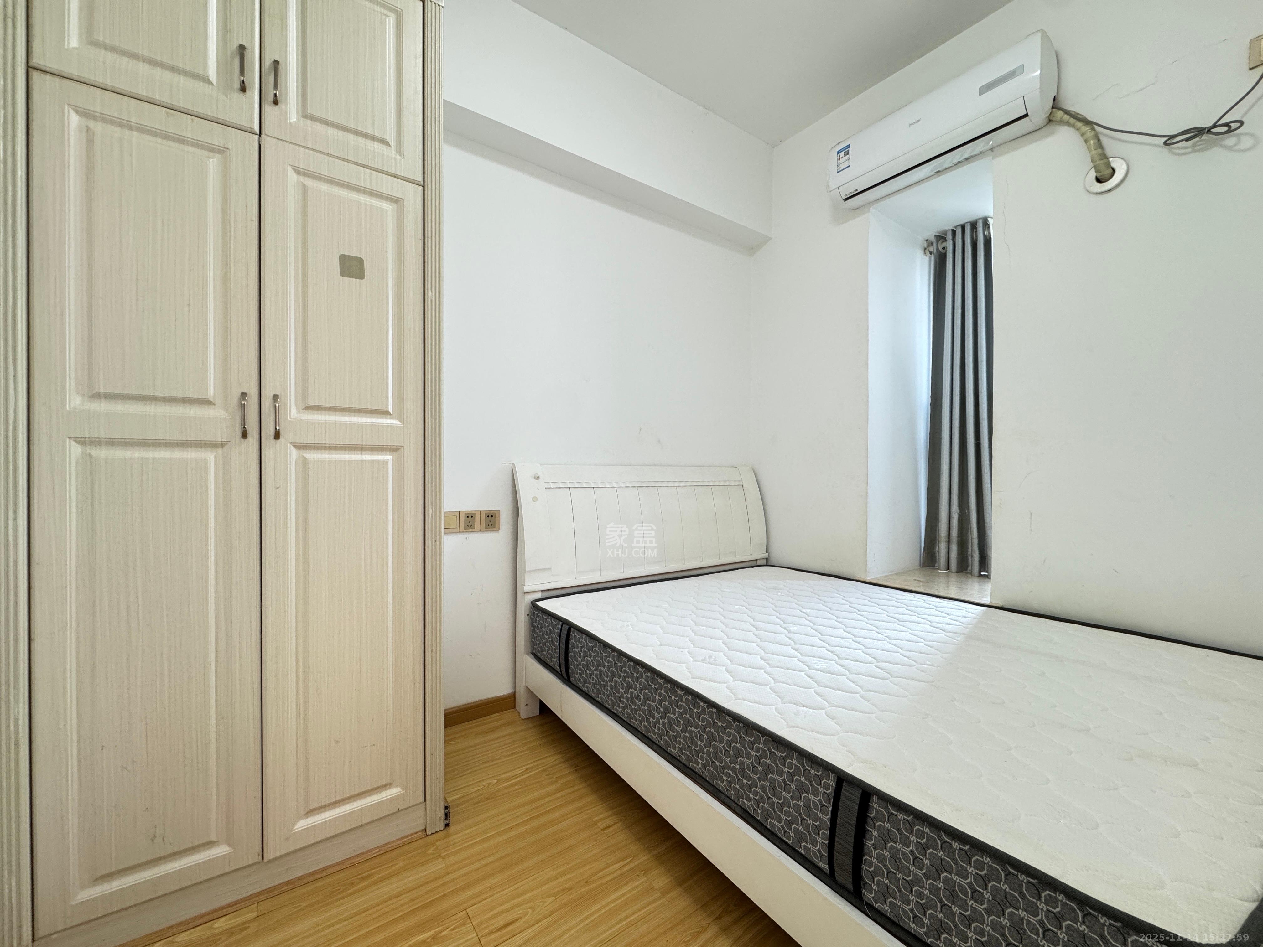 众东国际  2室1厅1卫    2700.0元/月室内图