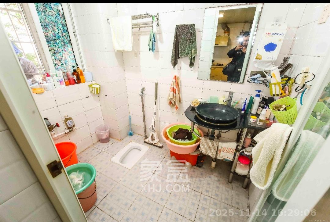 新桥小区 2室2厅1卫 2000.0元/月 新桥小区 2室2厅1卫 2000.0元/月室内图