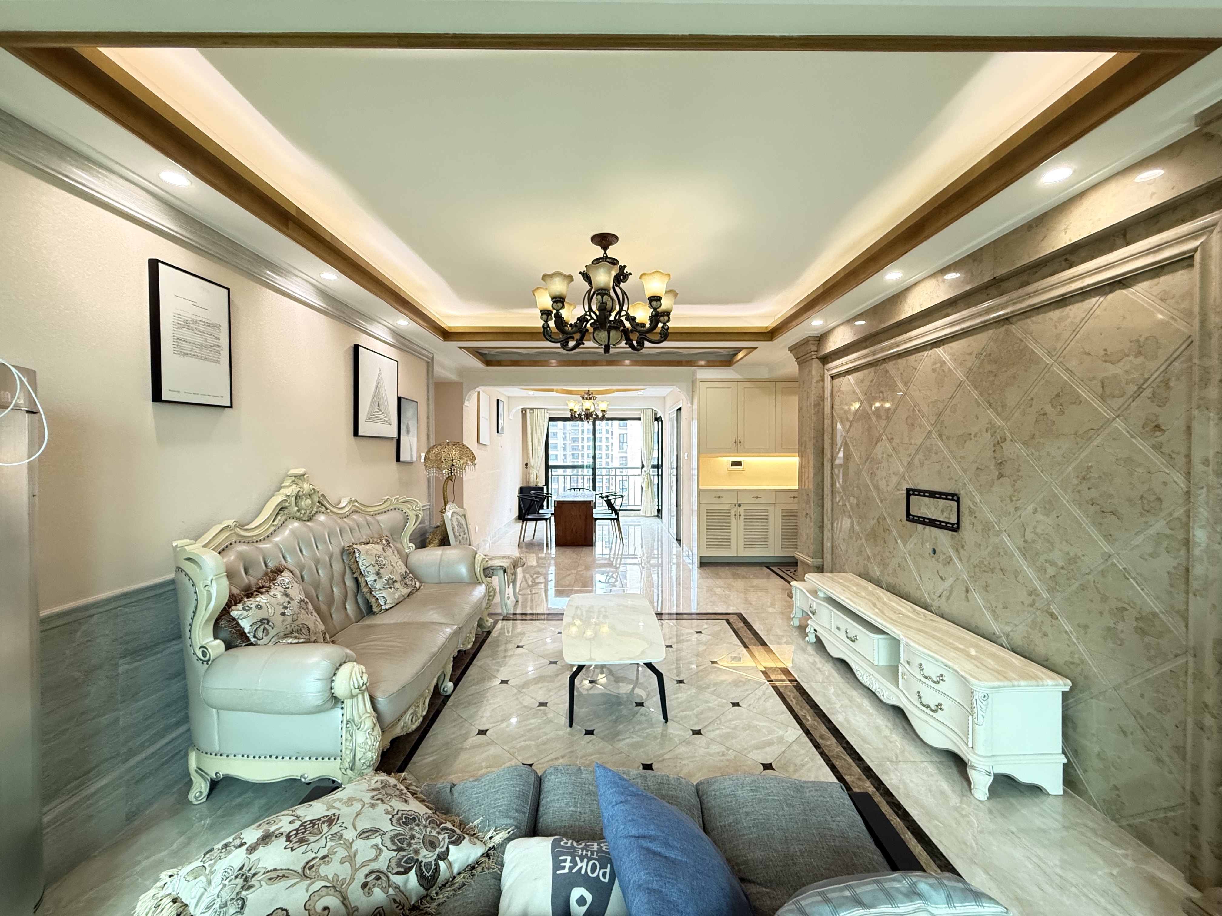 江畔人家 3室2厅2卫 219.0万 江畔人家 3室2厅2卫 219.0万户型图