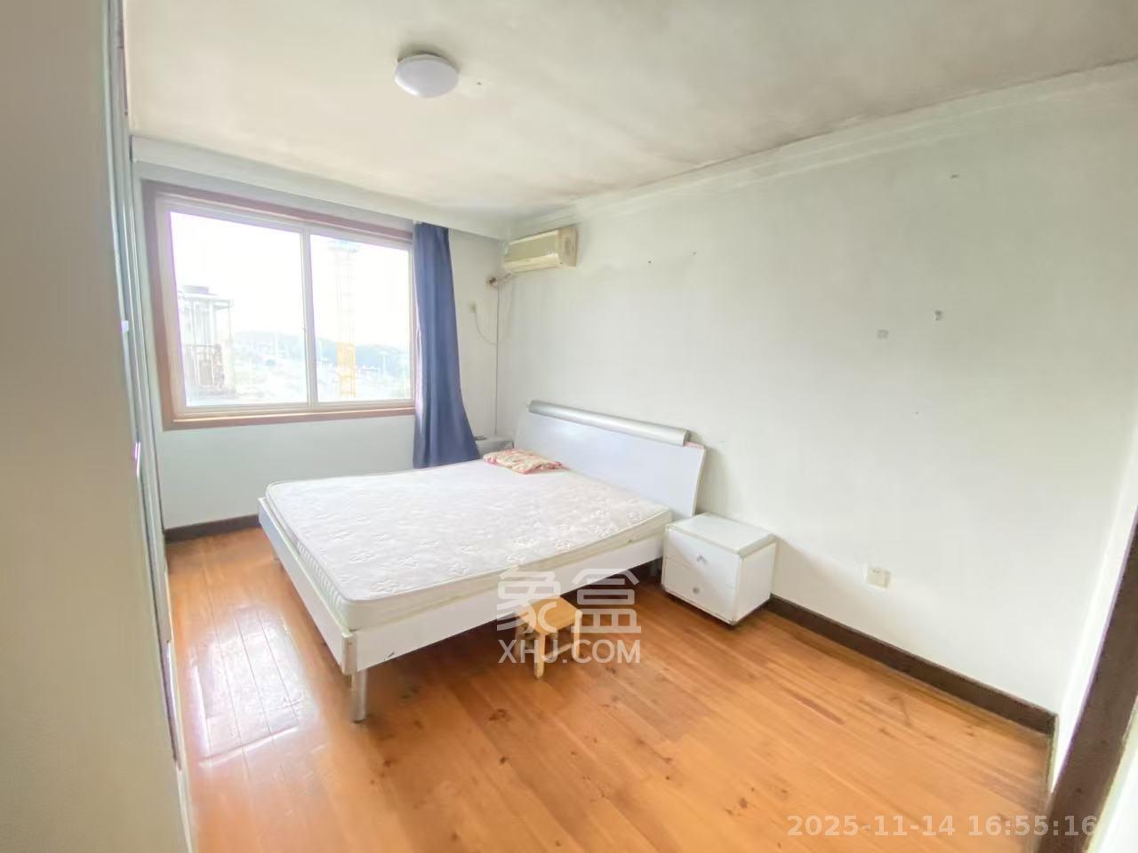 楚湘街二条巷散盘 3室2厅1卫 2600.0元/月 楚湘街二条巷散盘 3室2厅1卫 2600.0元/月室内图