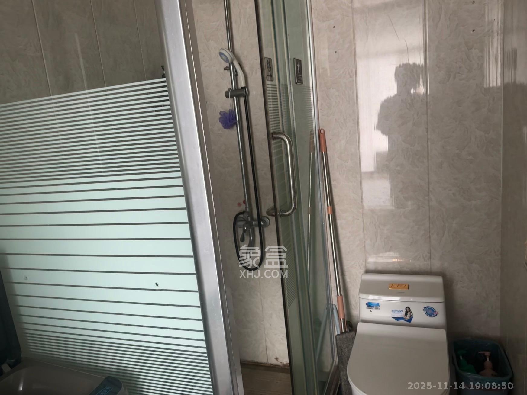 白沙湾嘉园  1室1厅1卫    1200.0元/月室内图