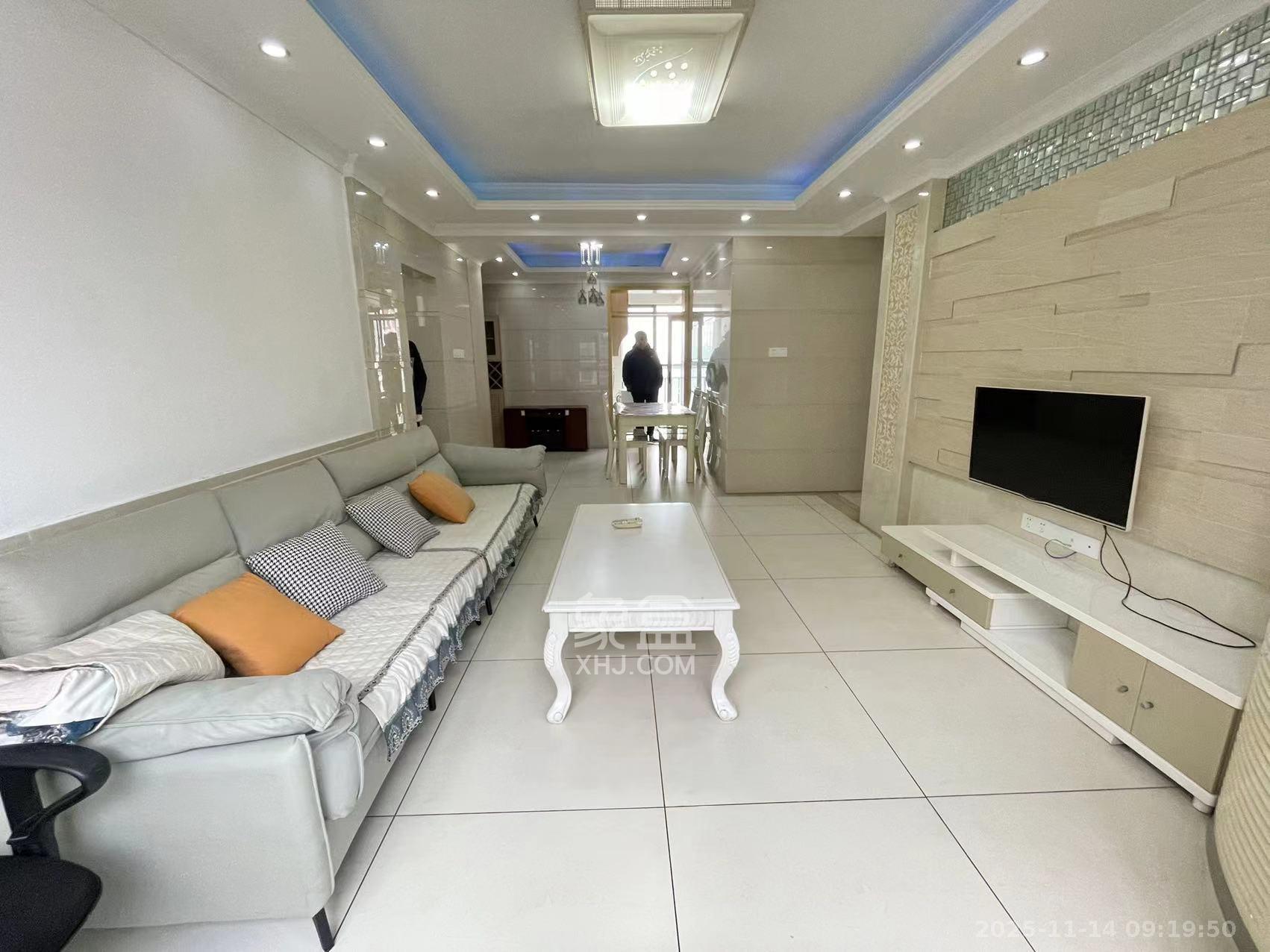 百纳广场（百纳公寓）  3室1厅1卫    3000.0元/月室内图