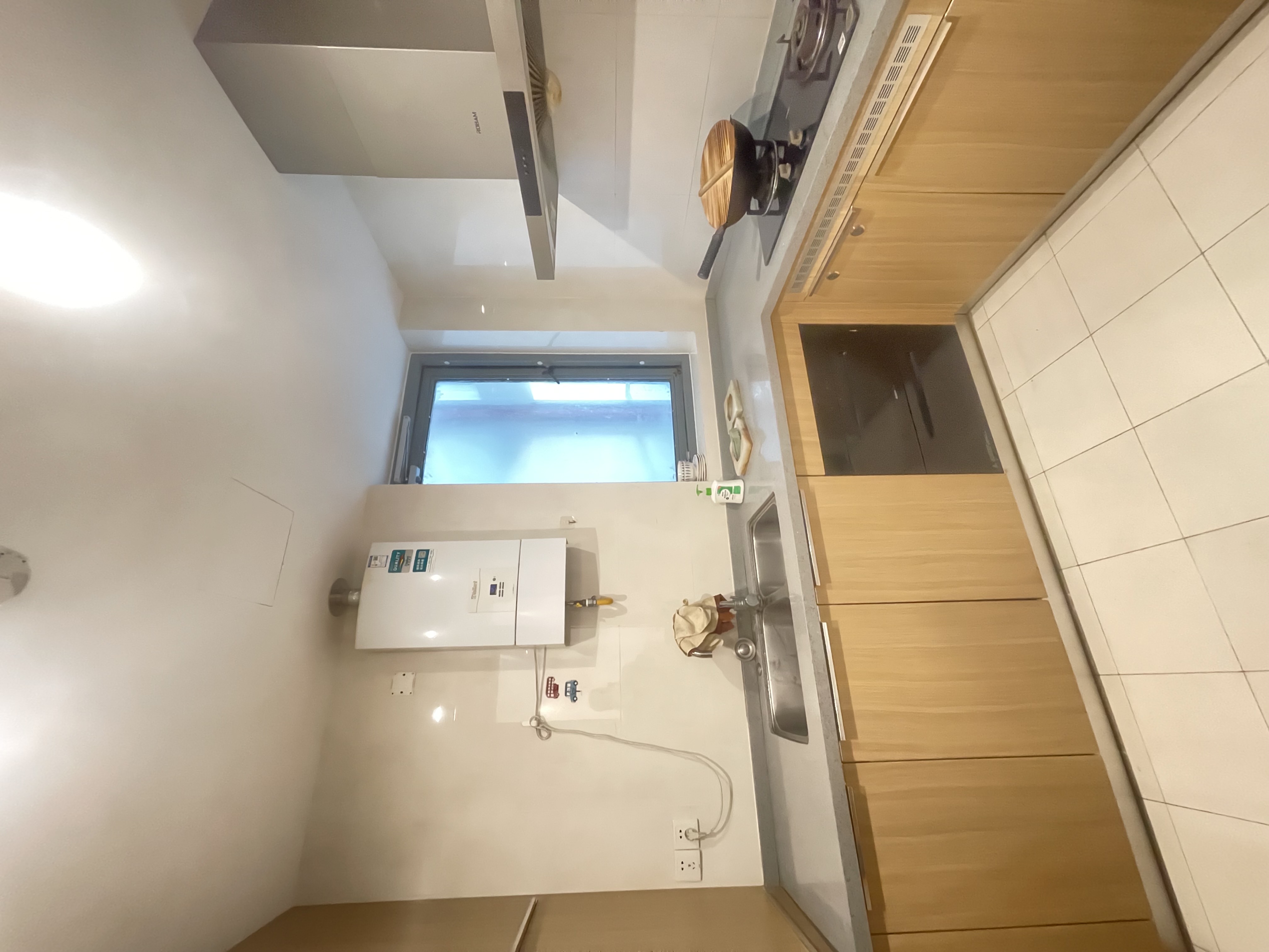 龙兴公馆  3室2厅2卫    4800.0元/月室内图