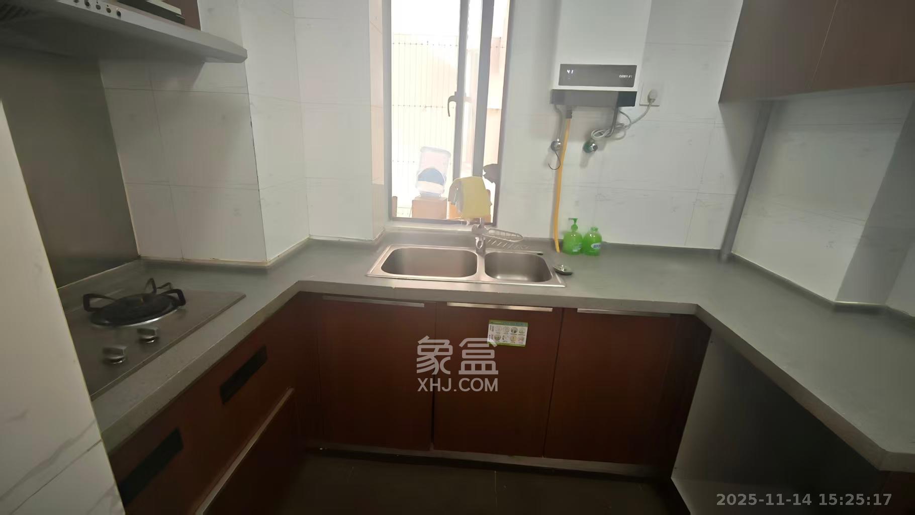 万科金域华府二期 2室2厅1卫 2400.0元/月 万科金域华府二期 2室2厅1卫 2400.0元/月室内图