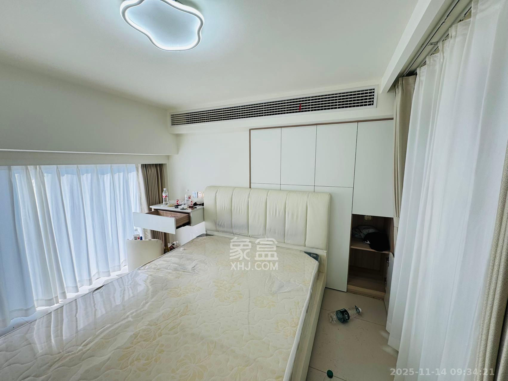 卓越中寰  2室1厅1卫    2800.0元/月室内图