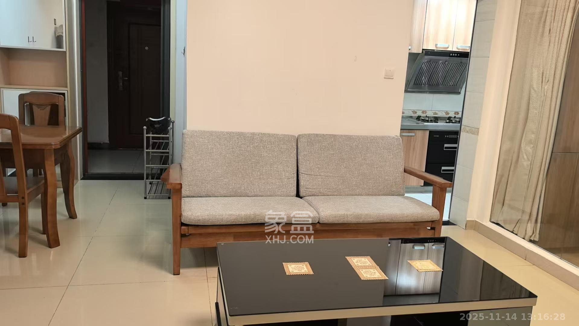 曙光领峰(曙光家园) 1室1厅1卫 1850.0元/月 曙光领峰(曙光家园) 1室1厅1卫 1850.0元/月室内图