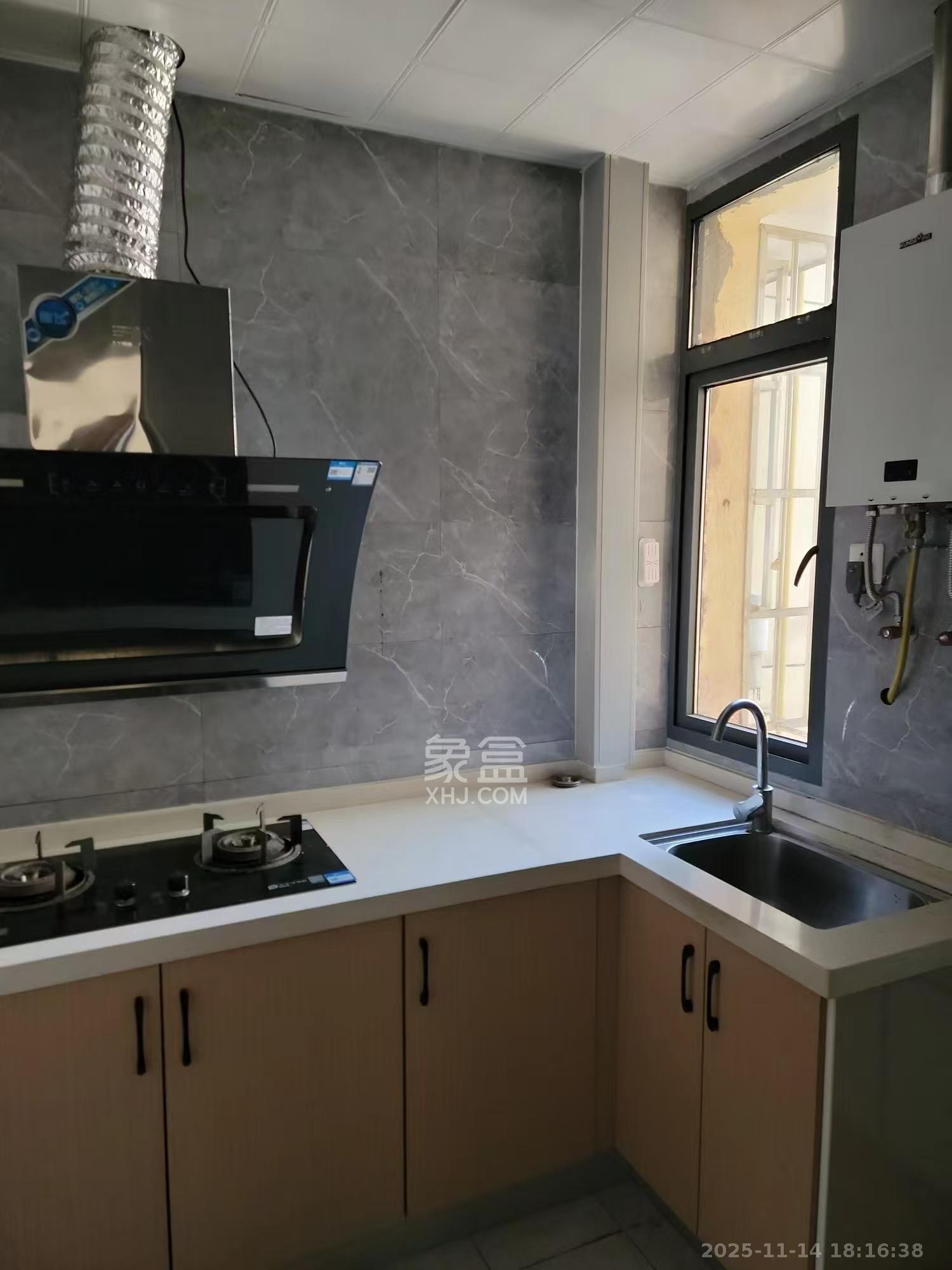 正圆小区（树木岭）  3室1厅1卫    1600.0元/月