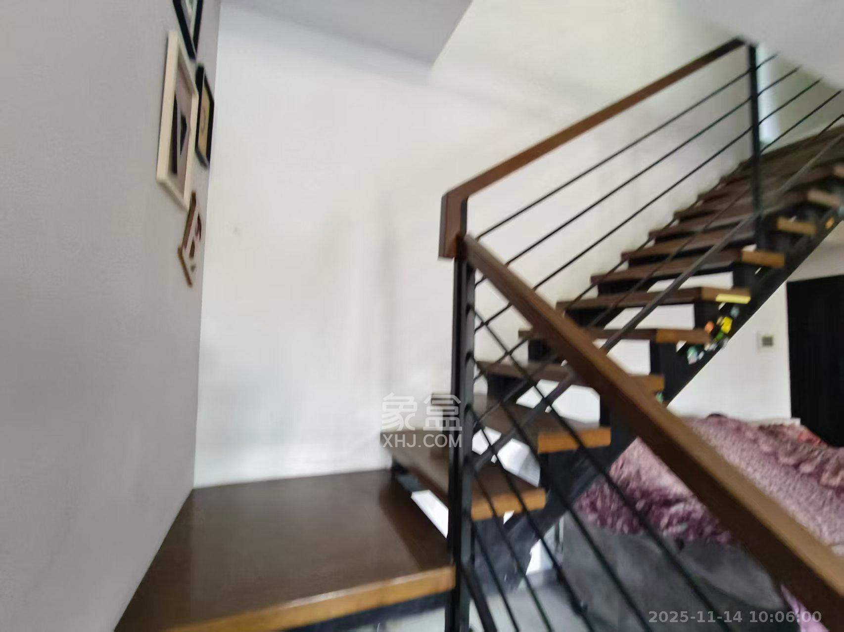 美洲故事高层  6室2厅2卫    5500.0元/月室内图