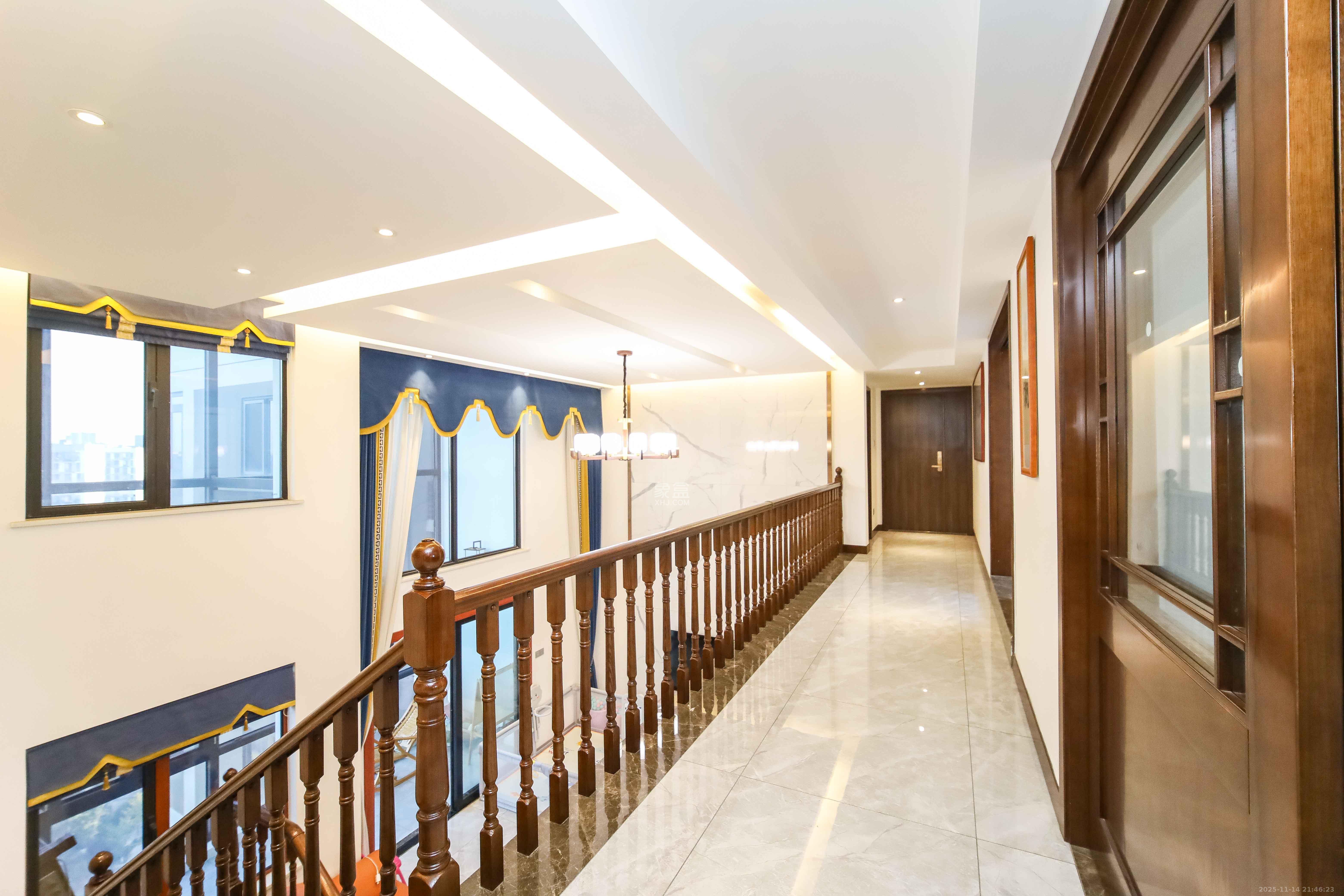 万科金域蓝湾 4室2厅2卫 550.0万 万科金域蓝湾 4室2厅2卫 550.0万其他