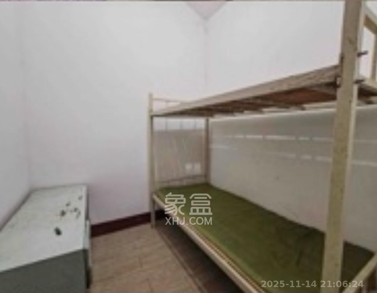 金麓西岸和苑  4室0厅0卫    2600.0元/月