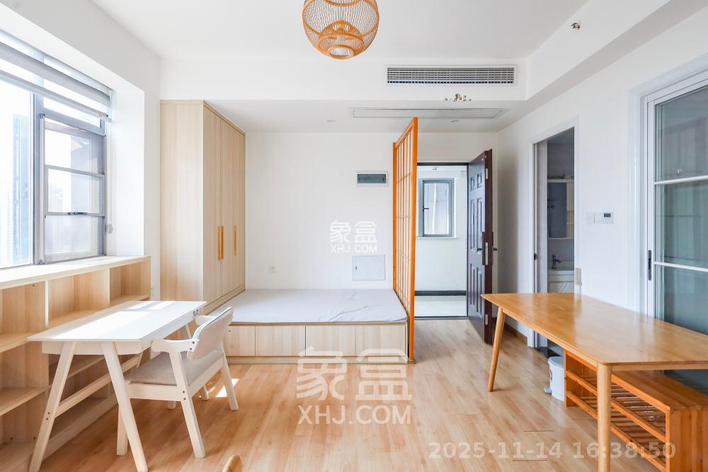 长房八方里（长房公园里）   60.0㎡      2300.0元/月室内图