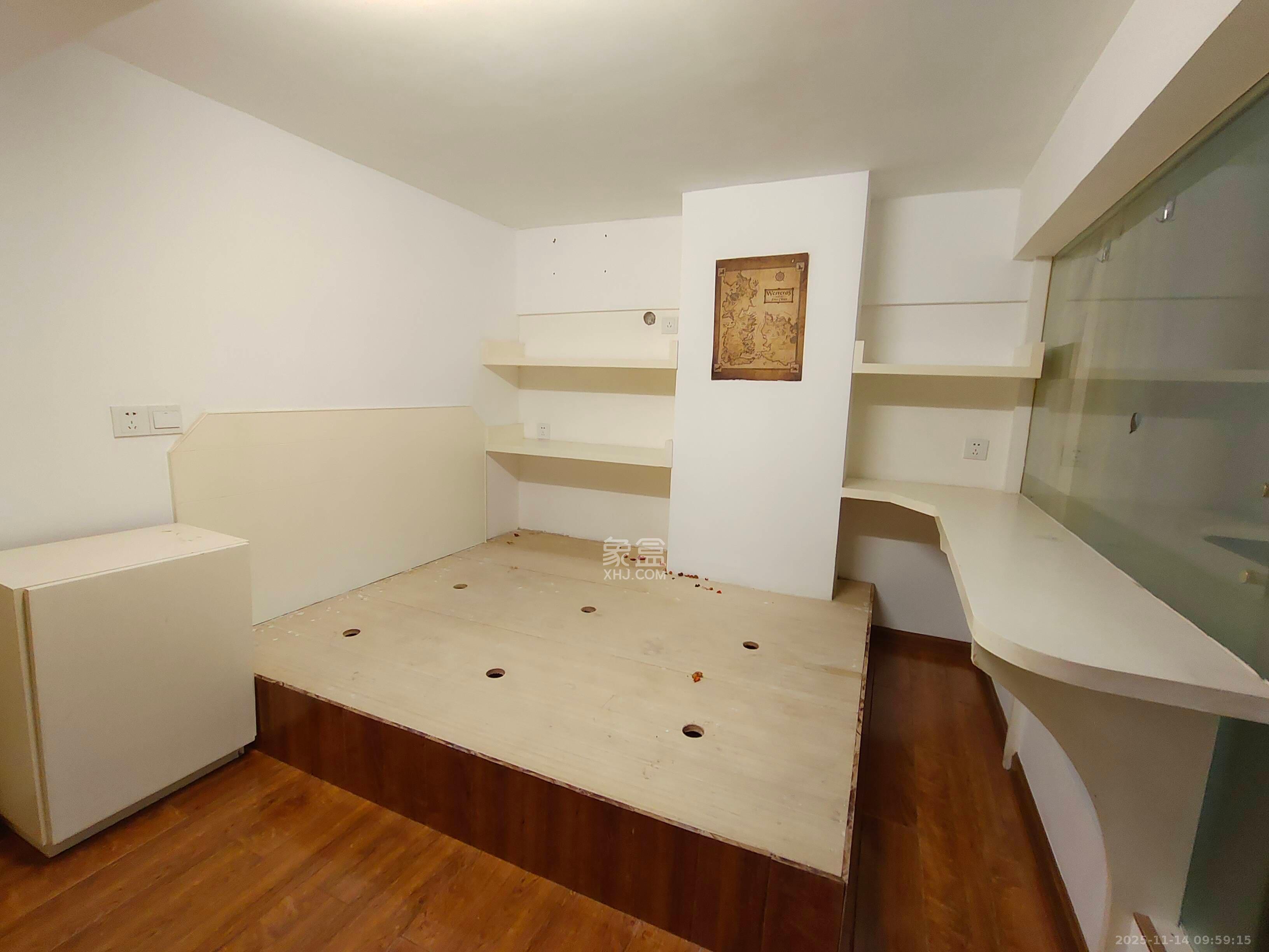 融圣国际  2室1厅1卫    1800.0元/月室内图