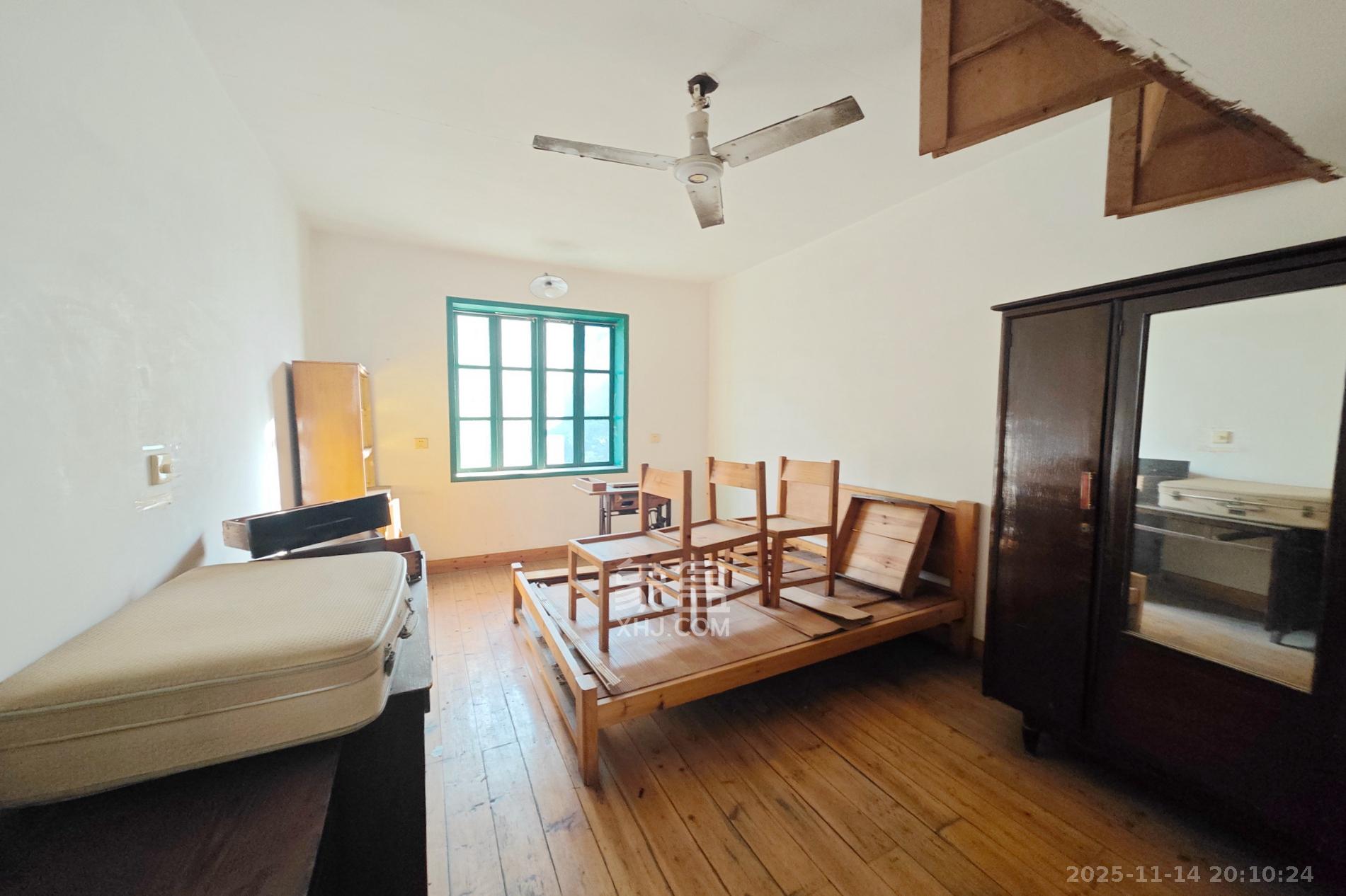 王公塘社区 2室1厅1卫 40.0万 王公塘社区 2室1厅1卫 40.0万卧室