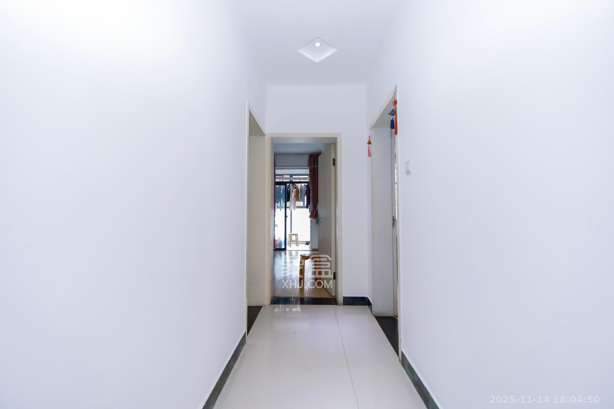 恒盛世家  3室2厅2卫    115.0万其他