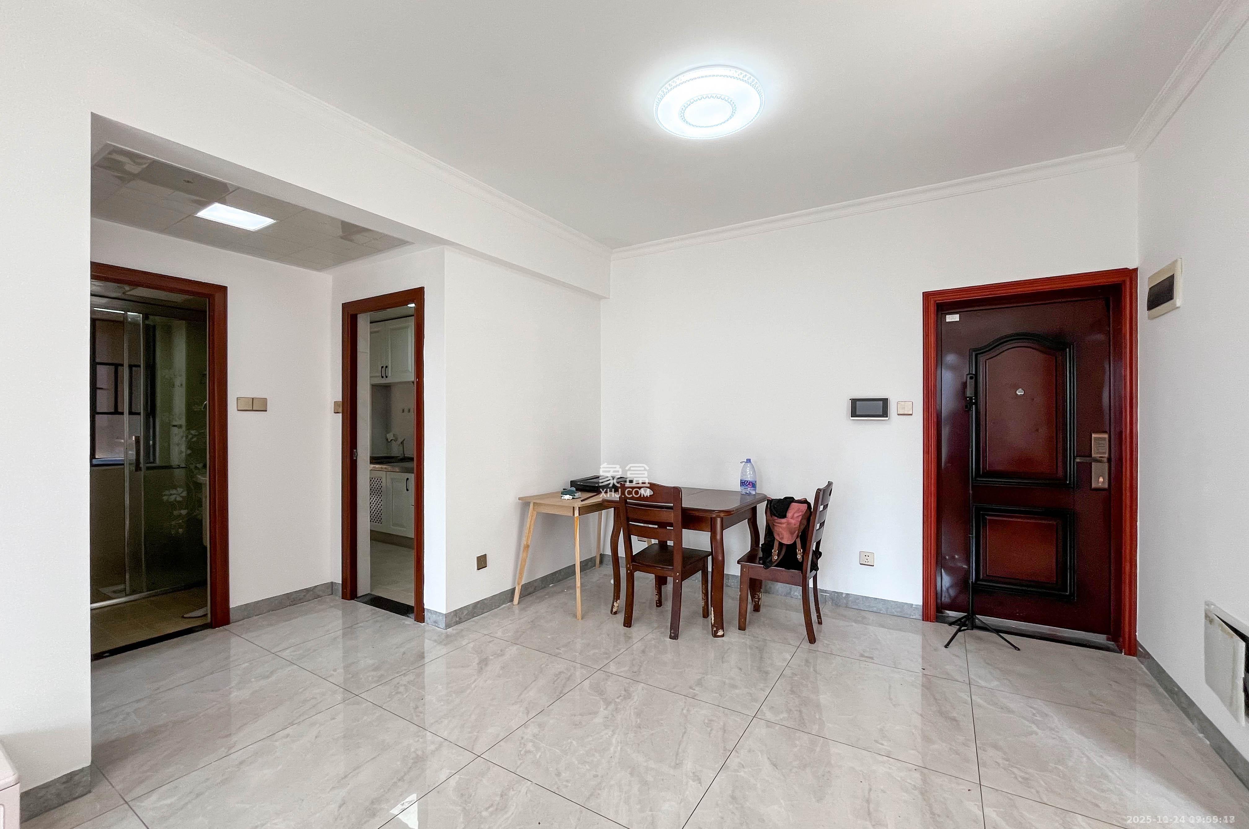 振业城二期 2室1厅1卫 2800.0元/月 振业城二期 2室1厅1卫 2800.0元/月室内图