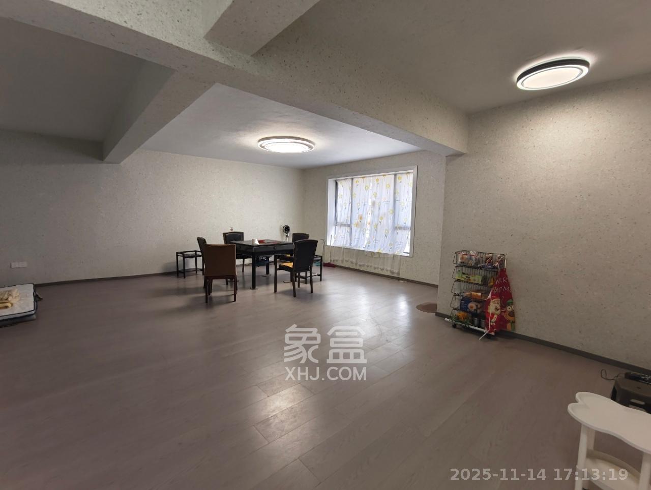 金色比华利  8室2厅4卫    4980.0元/月室内图