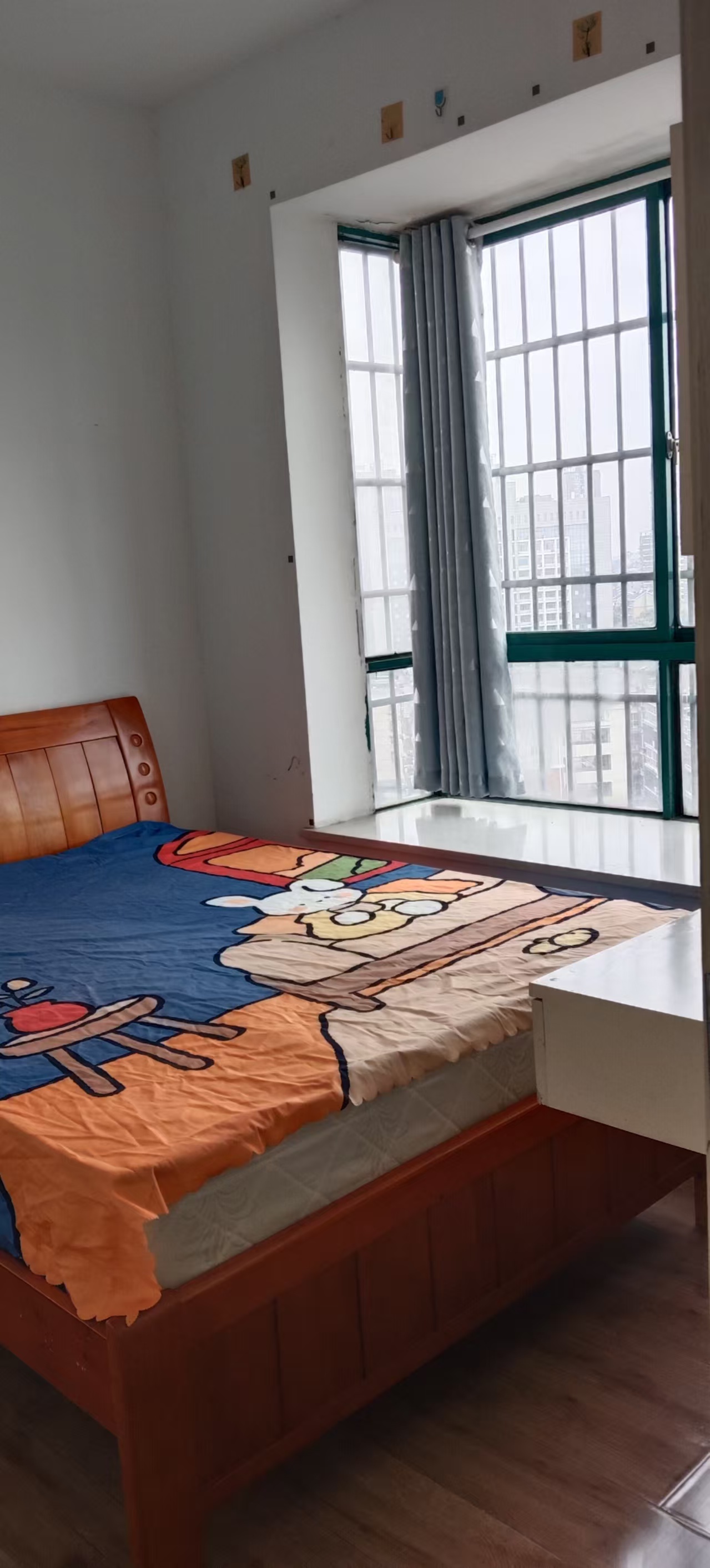 家和兴苑  3室2厅2卫    1700.0元/月室内图