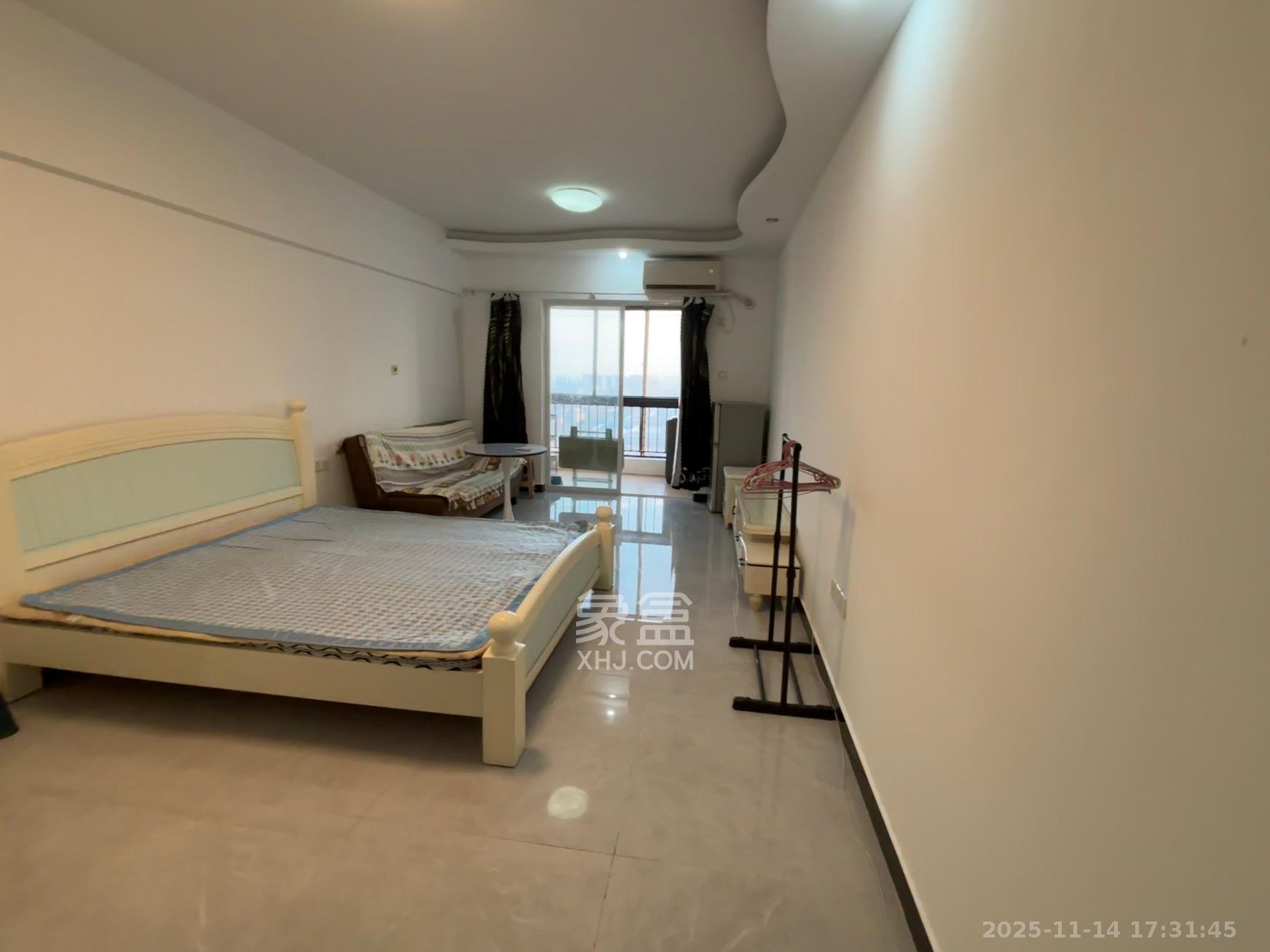 尚都花园城 1室1厅1卫 1100.0元/月 尚都花园城 1室1厅1卫 1100.0元/月室内图