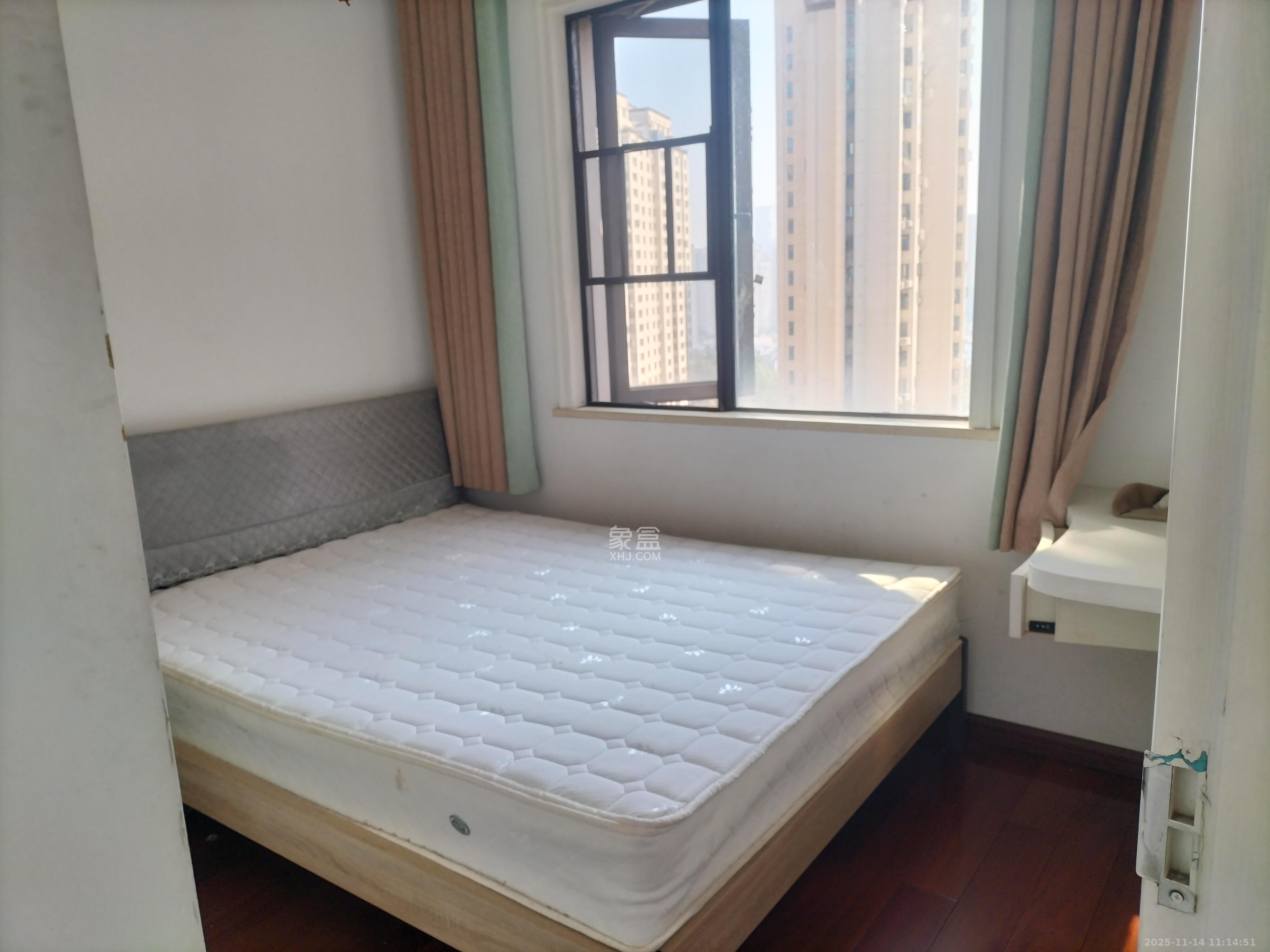 梅溪湖合能璞丽  3室2厅1卫    2500.0元/月室内图