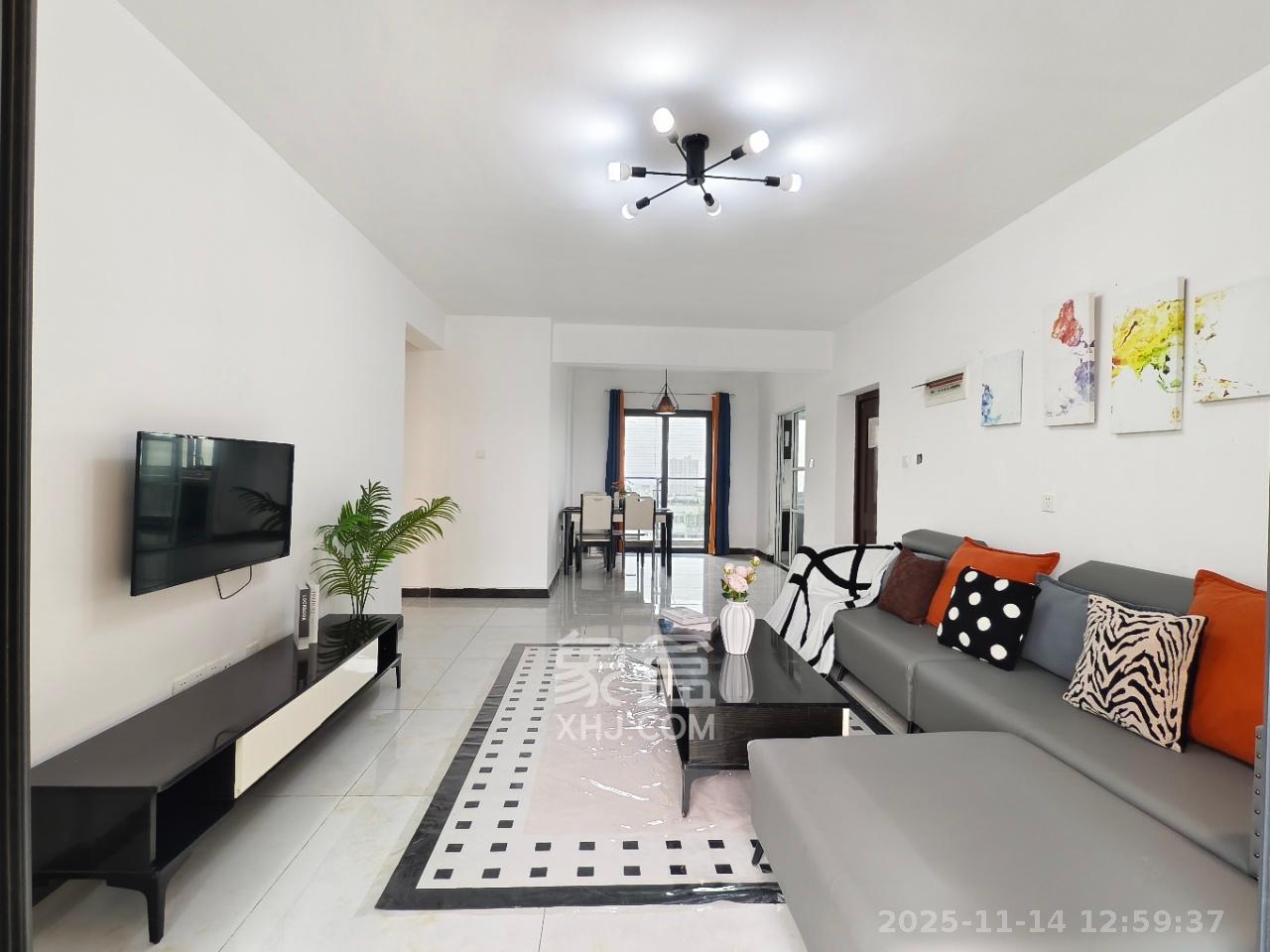 中国铁建18公馆（常青嘉苑）  3室1厅2卫    2300.0元/月室内图